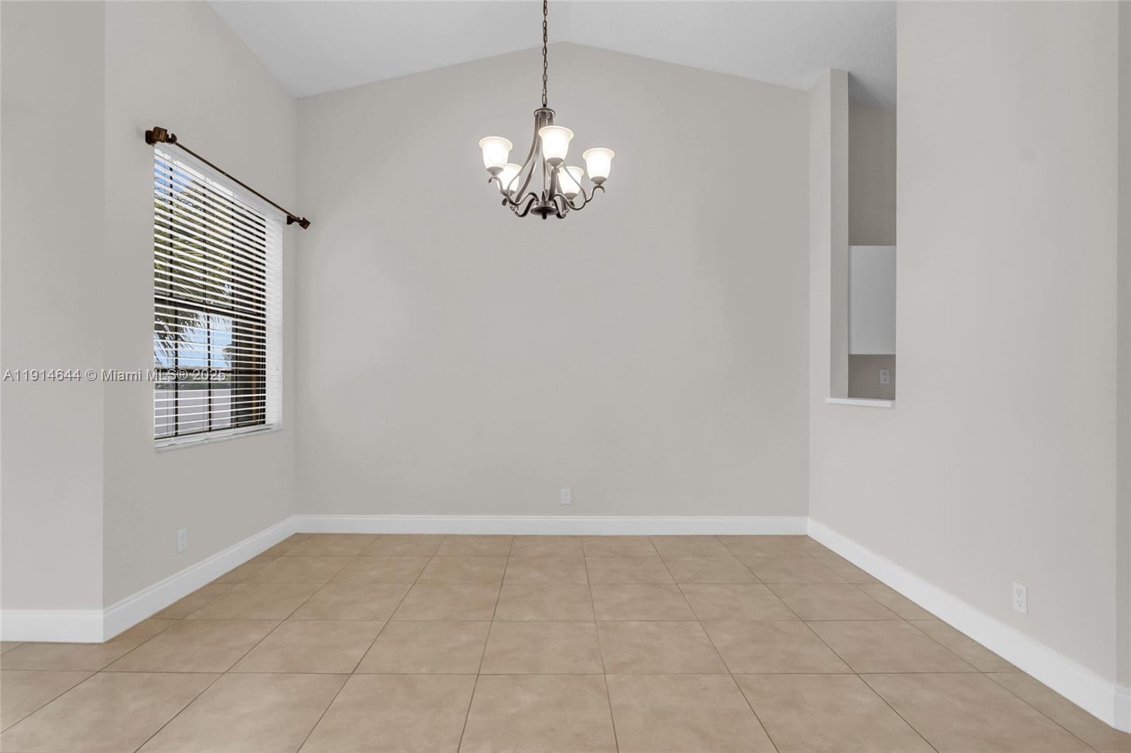 CELEBRATION POINT CONDO N - Residential