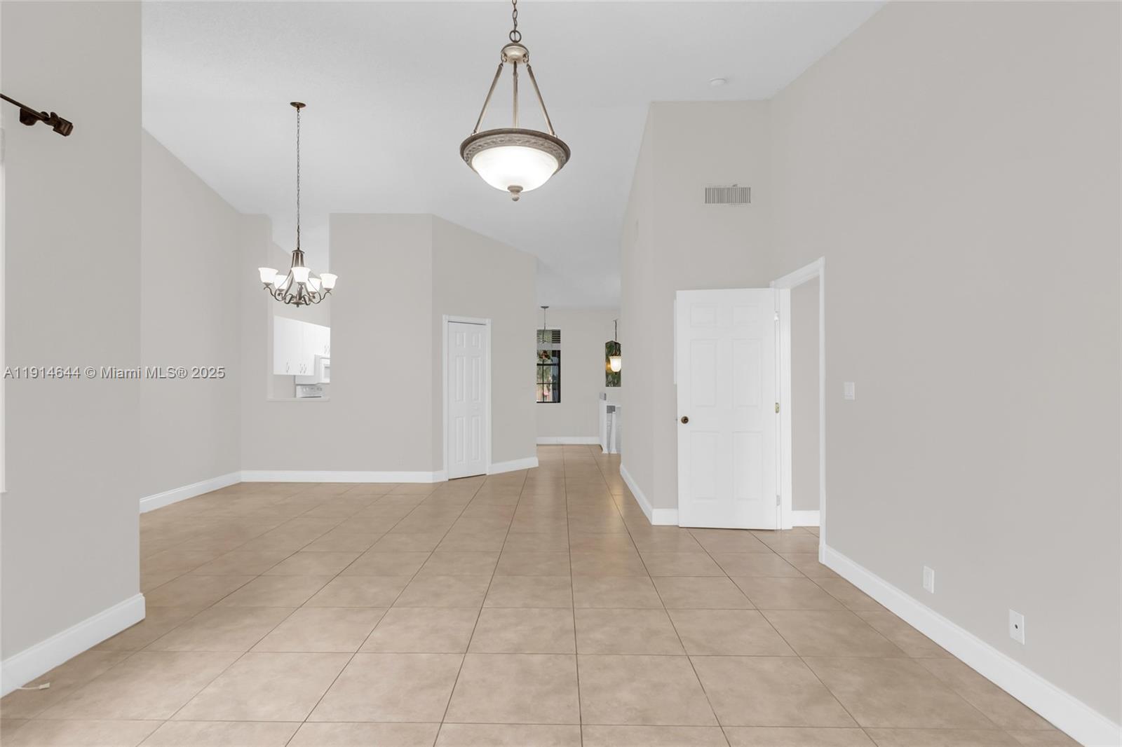 CELEBRATION POINT CONDO N - Residential