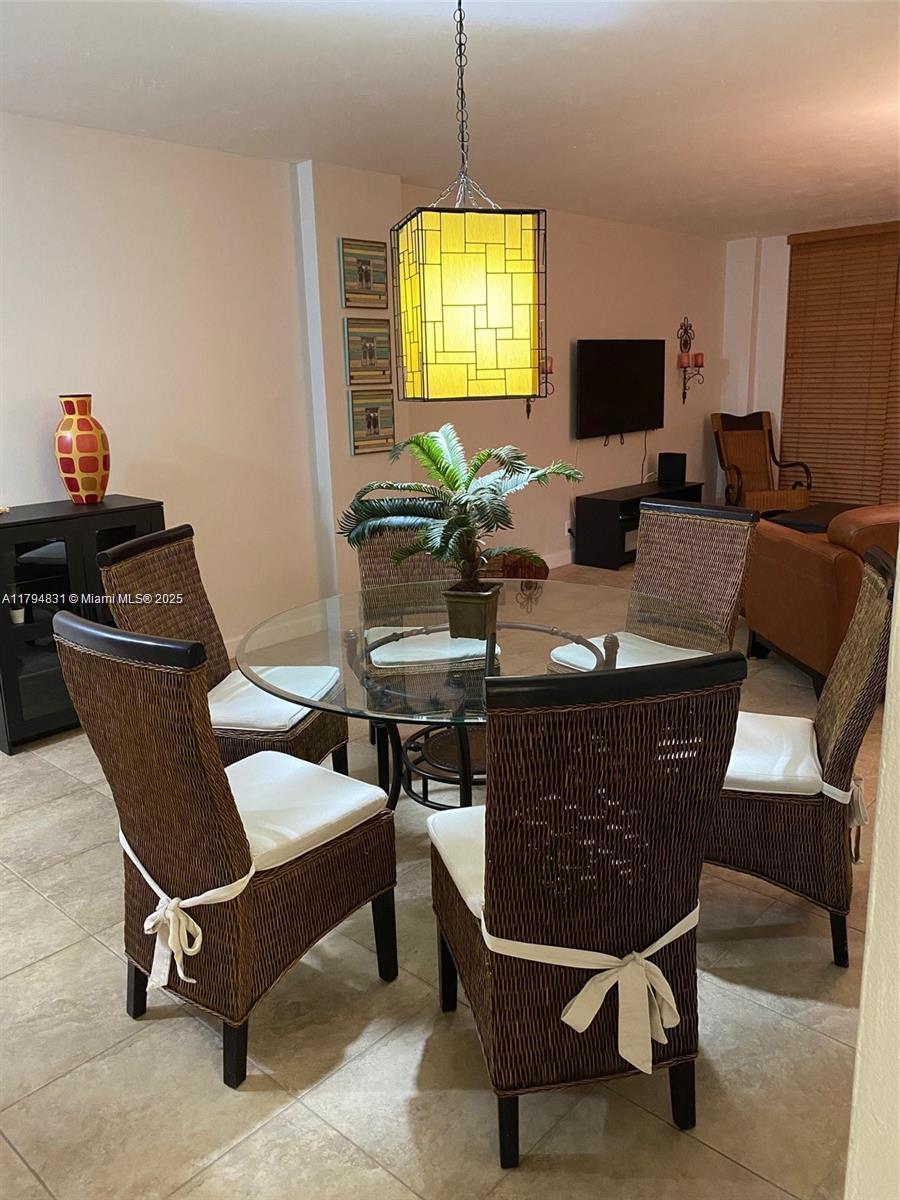 TIDES ON HOLLYWOOD BEACH - Residential Lease