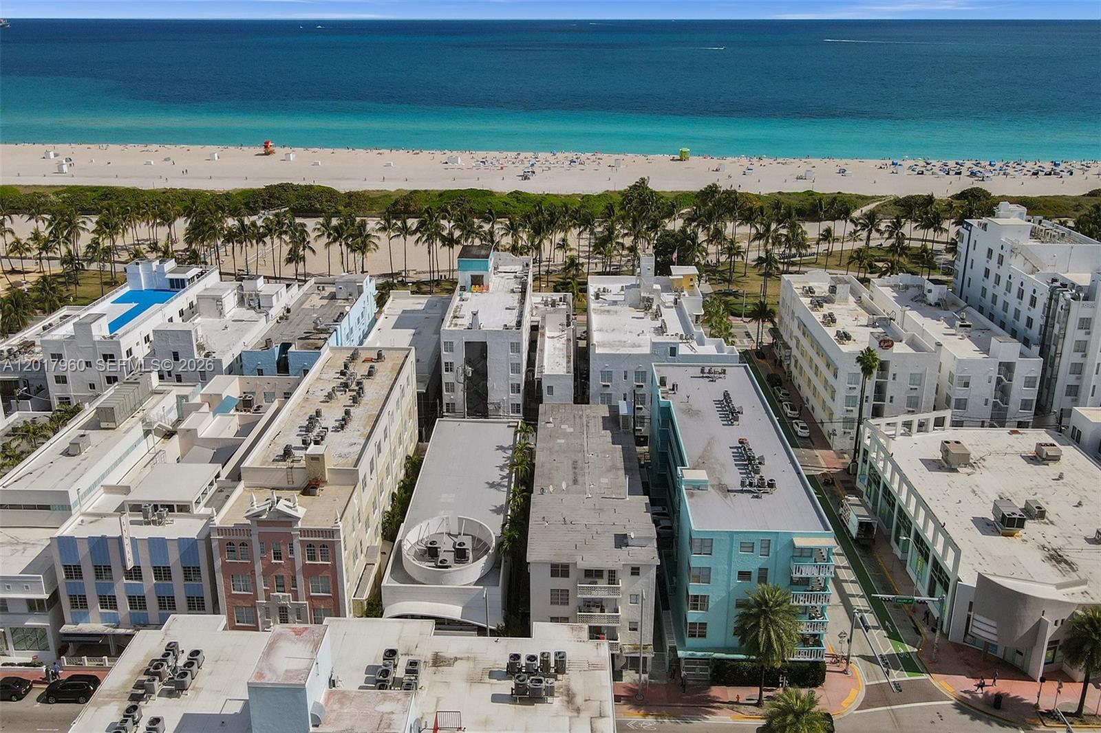 713 COLLINS CONDO - Residential Lease