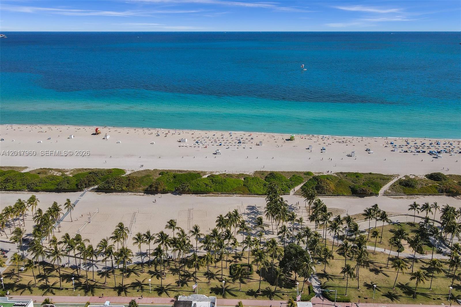 713 Collins Ave 42