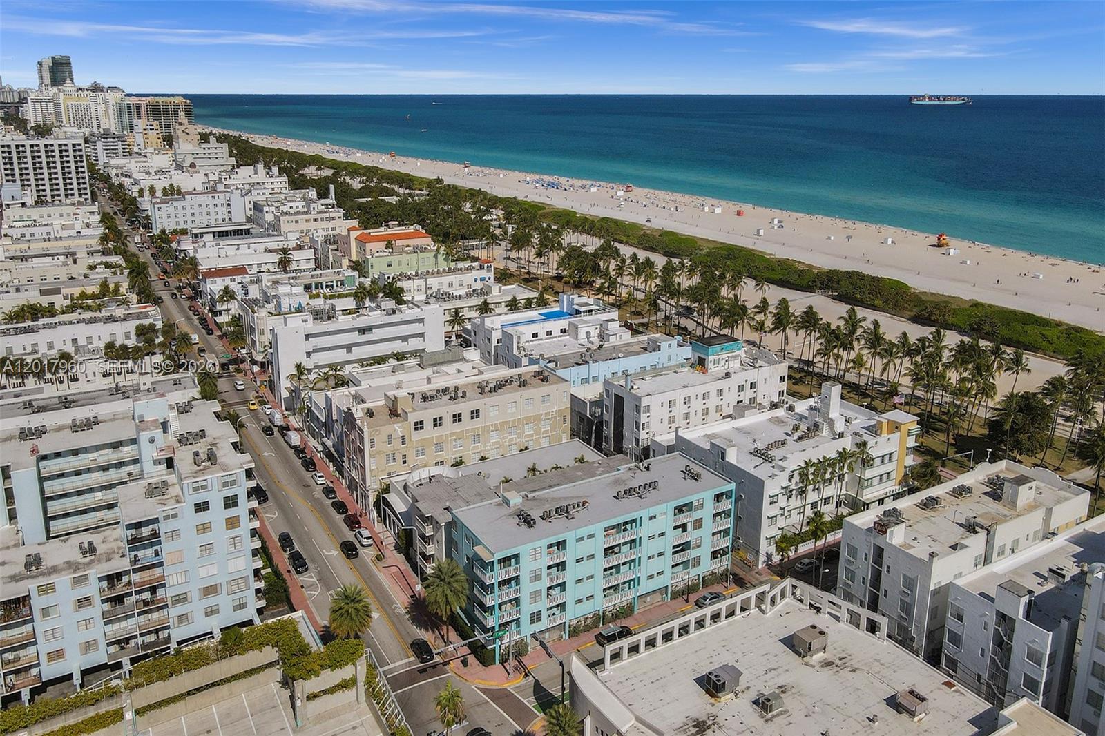 713 COLLINS CONDO - Residential Lease
