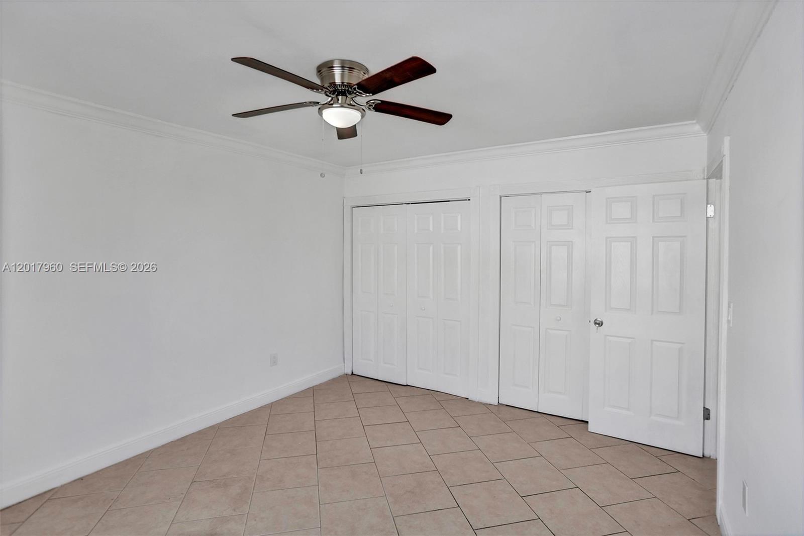 713 COLLINS CONDO - Residential Lease