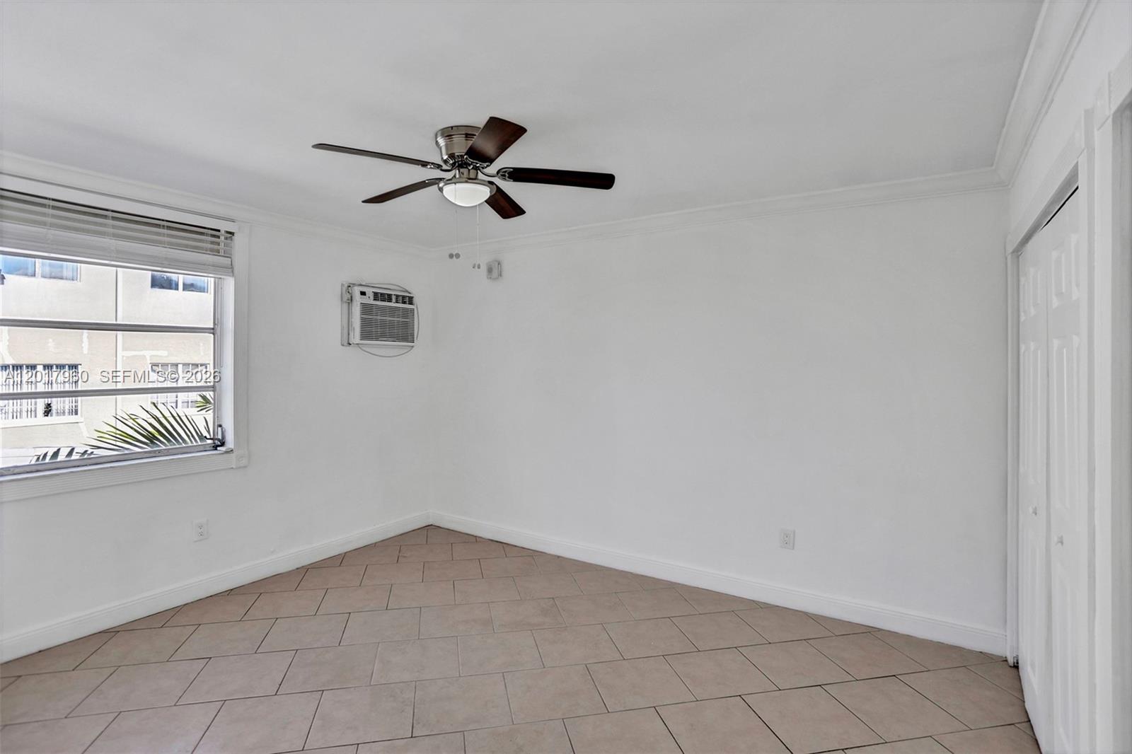 713 COLLINS CONDO - Residential Lease
