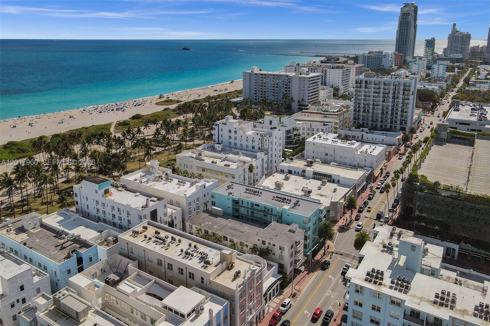 713 COLLINS CONDO - Residential Lease