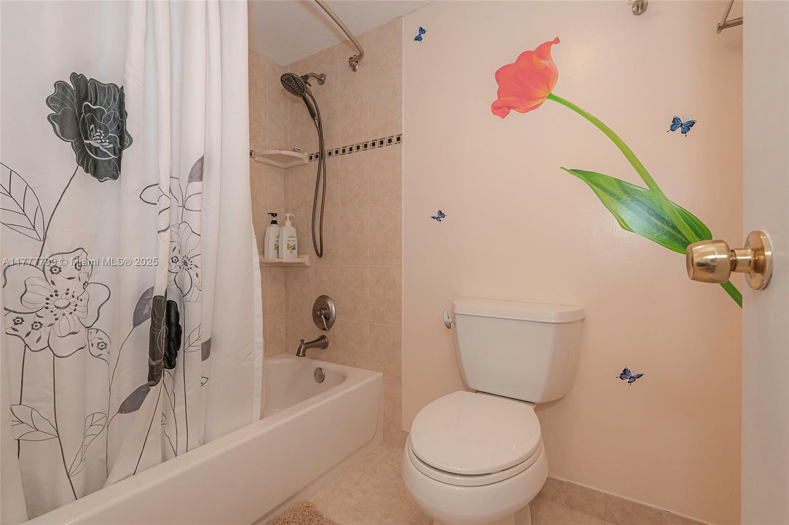 IMPERIAL TOWERS CONDO - Residential