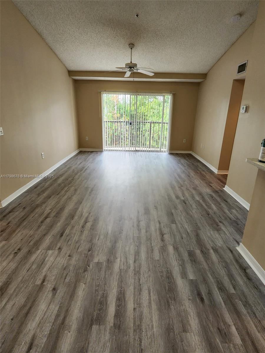 4171 N Haverhill Rd 1013