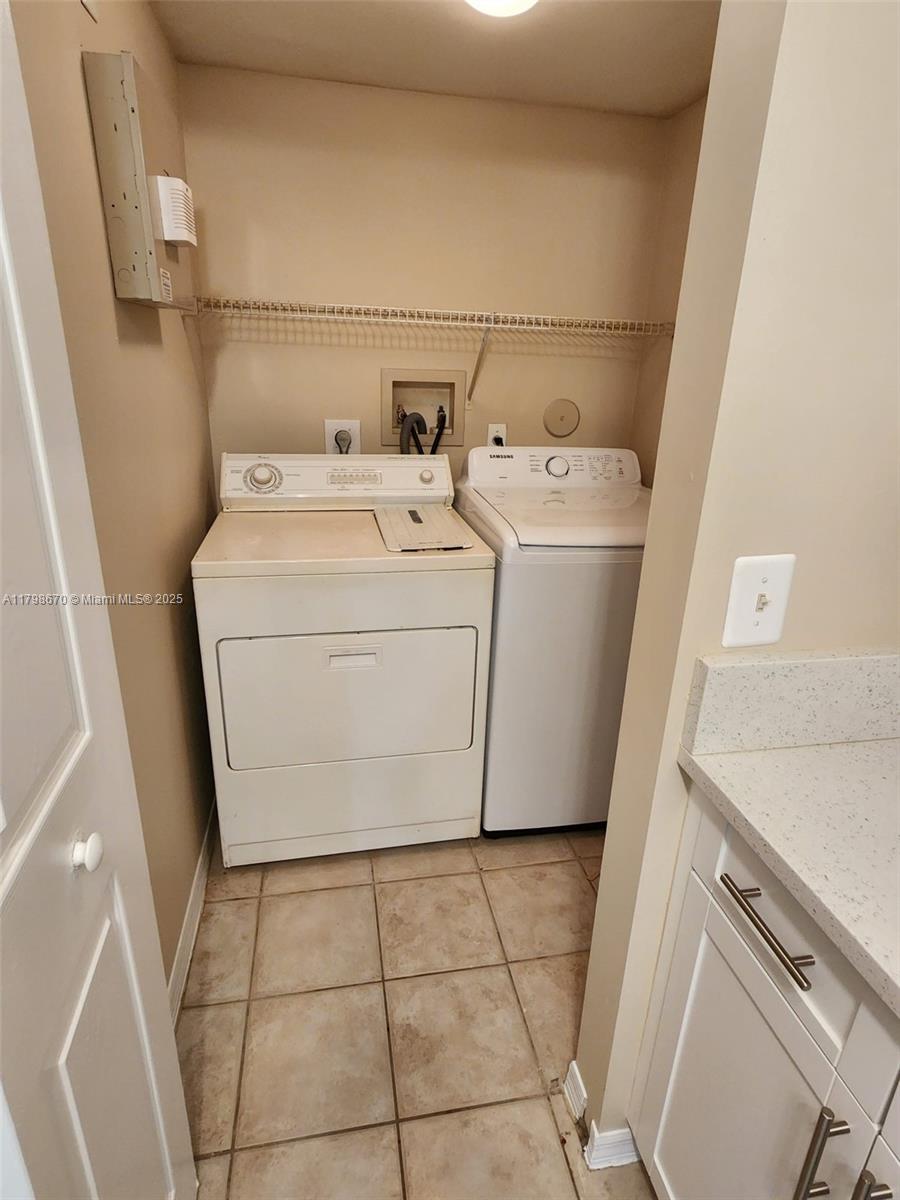 GRAND ISLES CONDO - Residential Lease