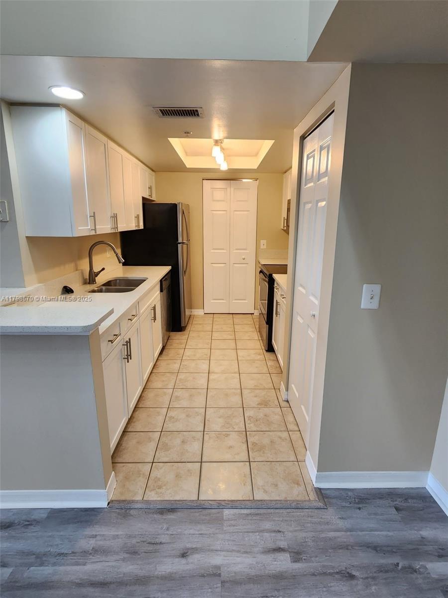 4171 N Haverhill Rd 1013