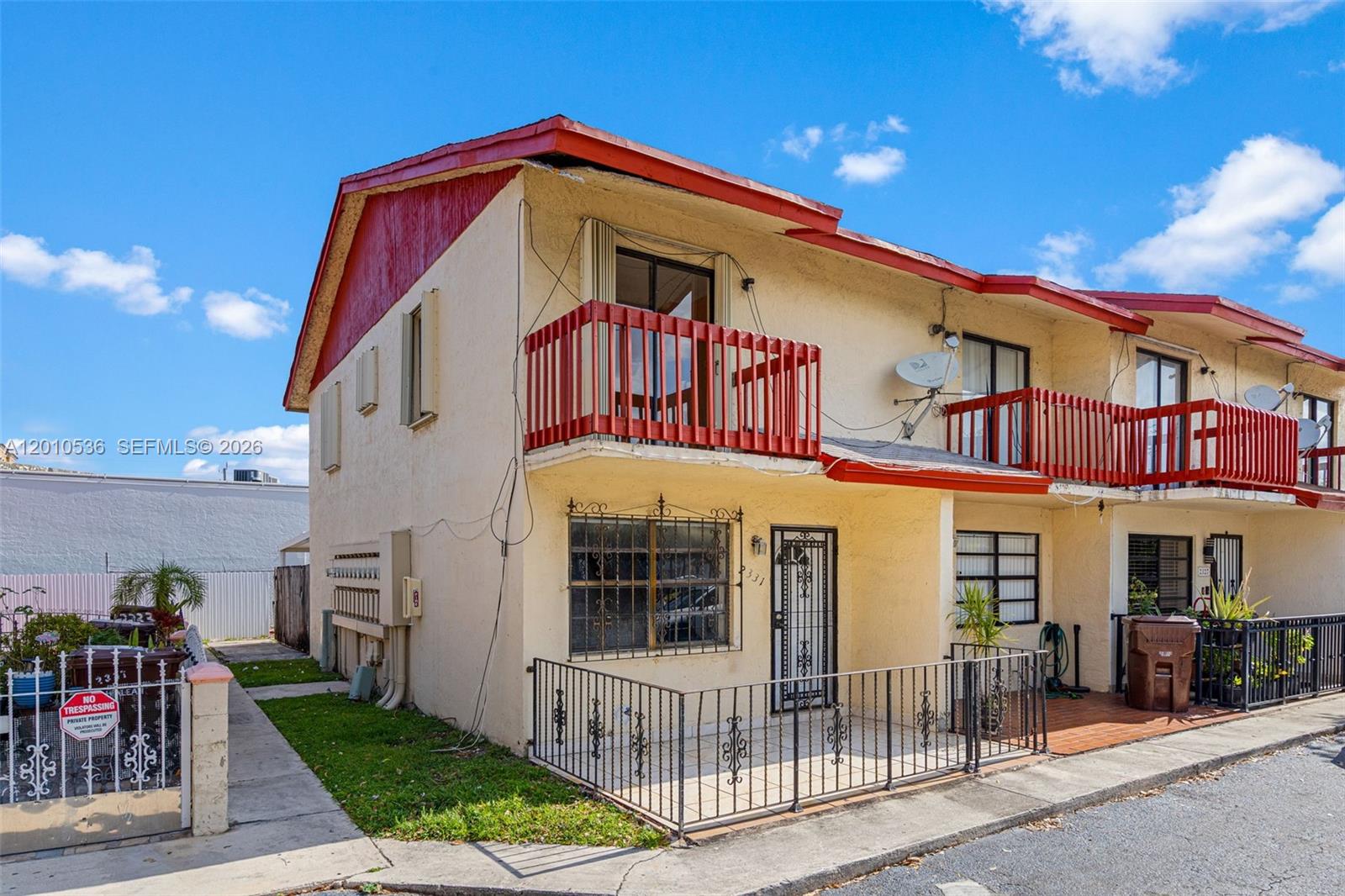 2331 W 66th Pl 201