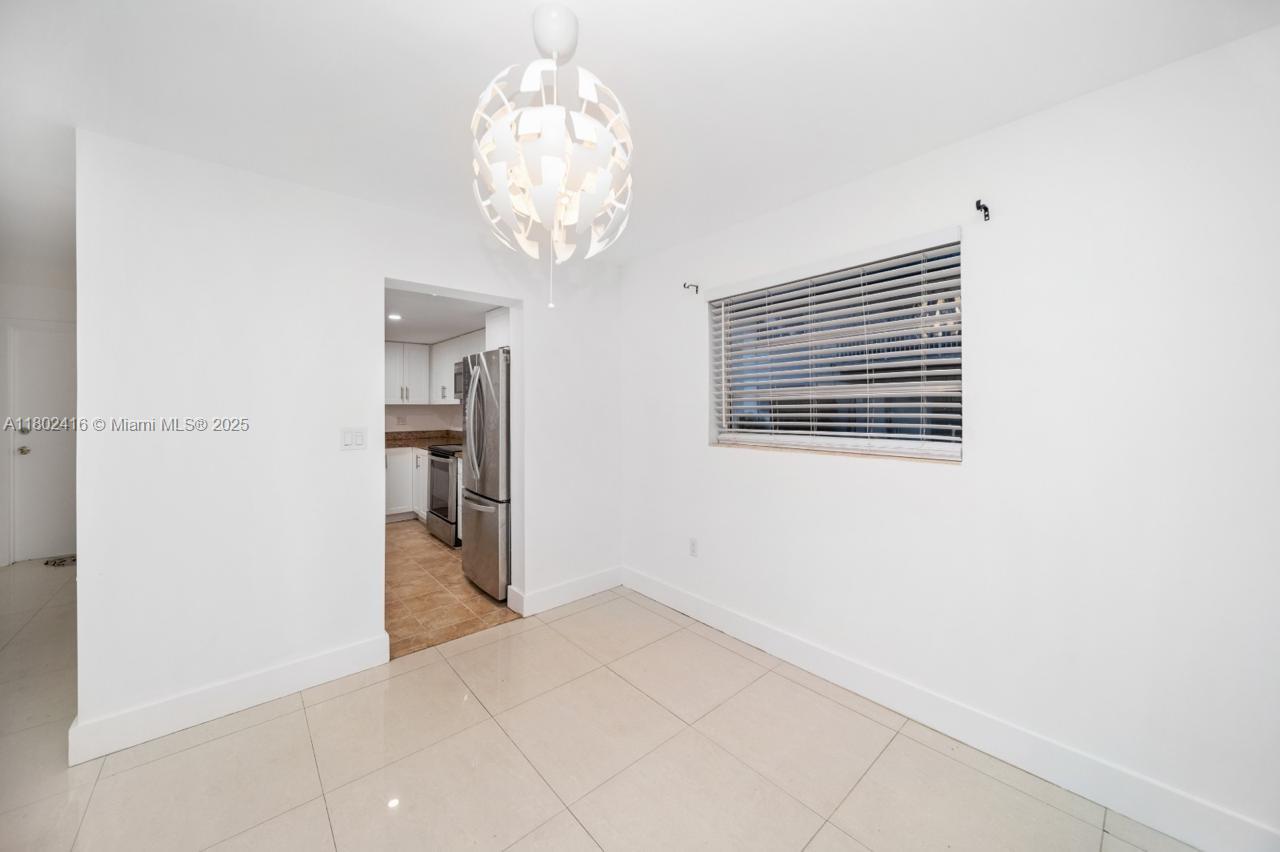VILLAGE AT DADELAND CONDO - Residential