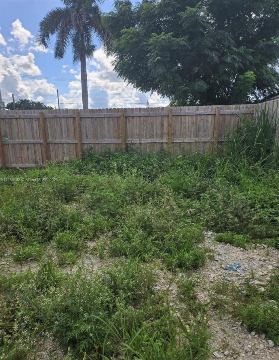 LINCOLN PARK ADDN TO HOME - Land