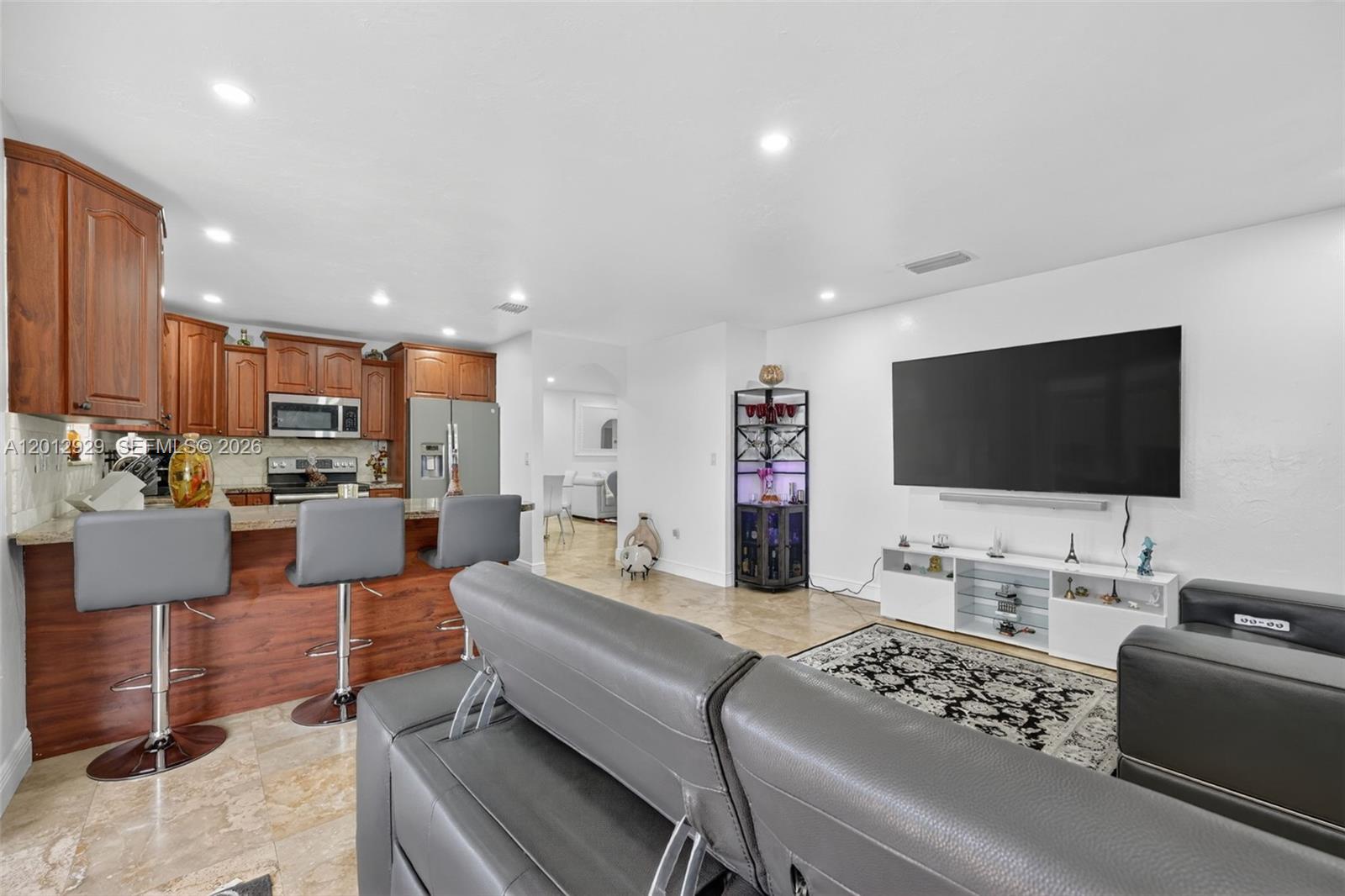SOUTHWIND POINT - Residential