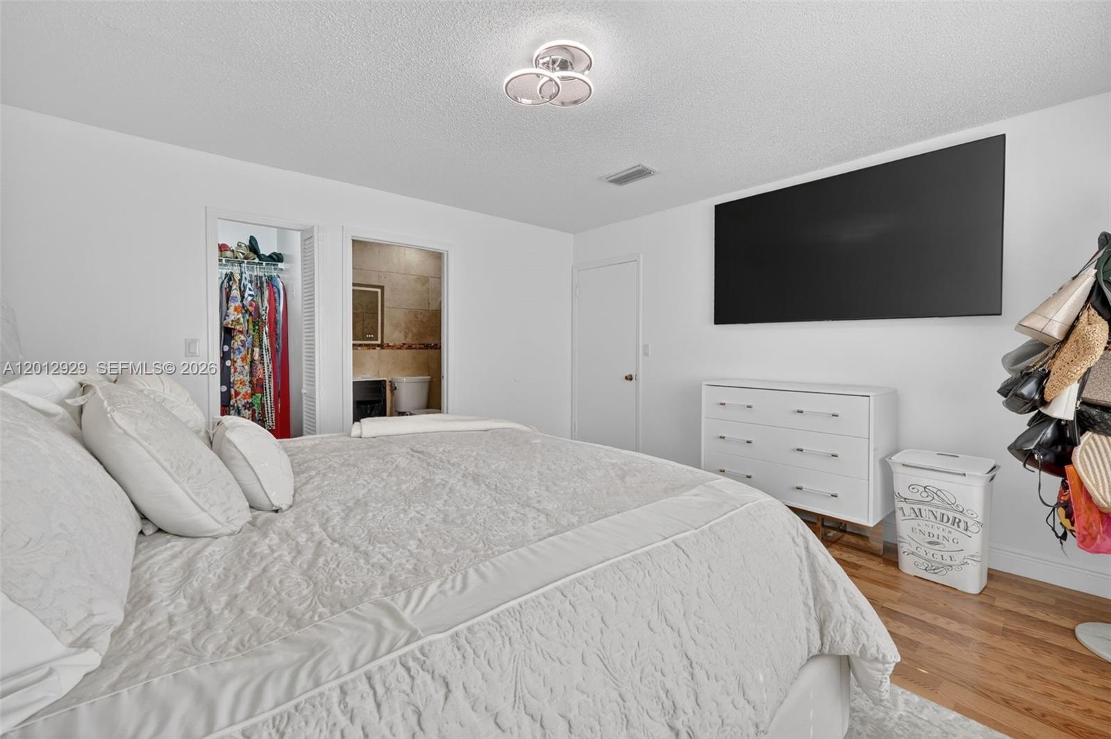 SOUTHWIND POINT - Residential