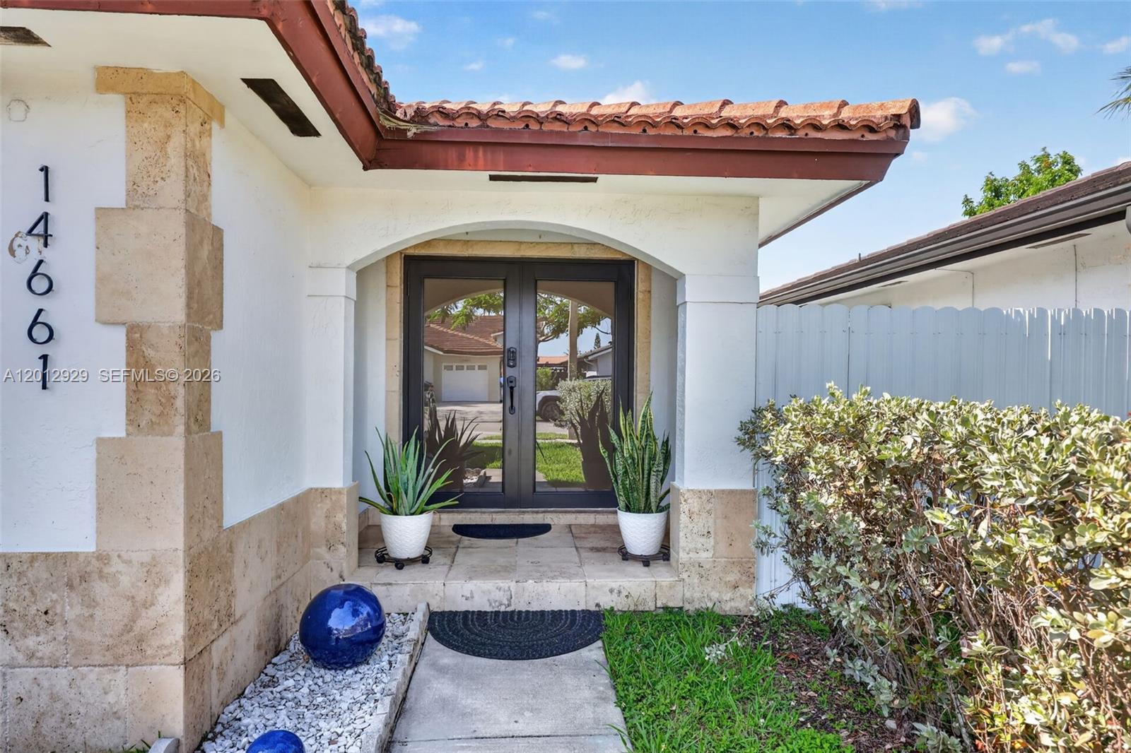 SOUTHWIND POINT - Residential