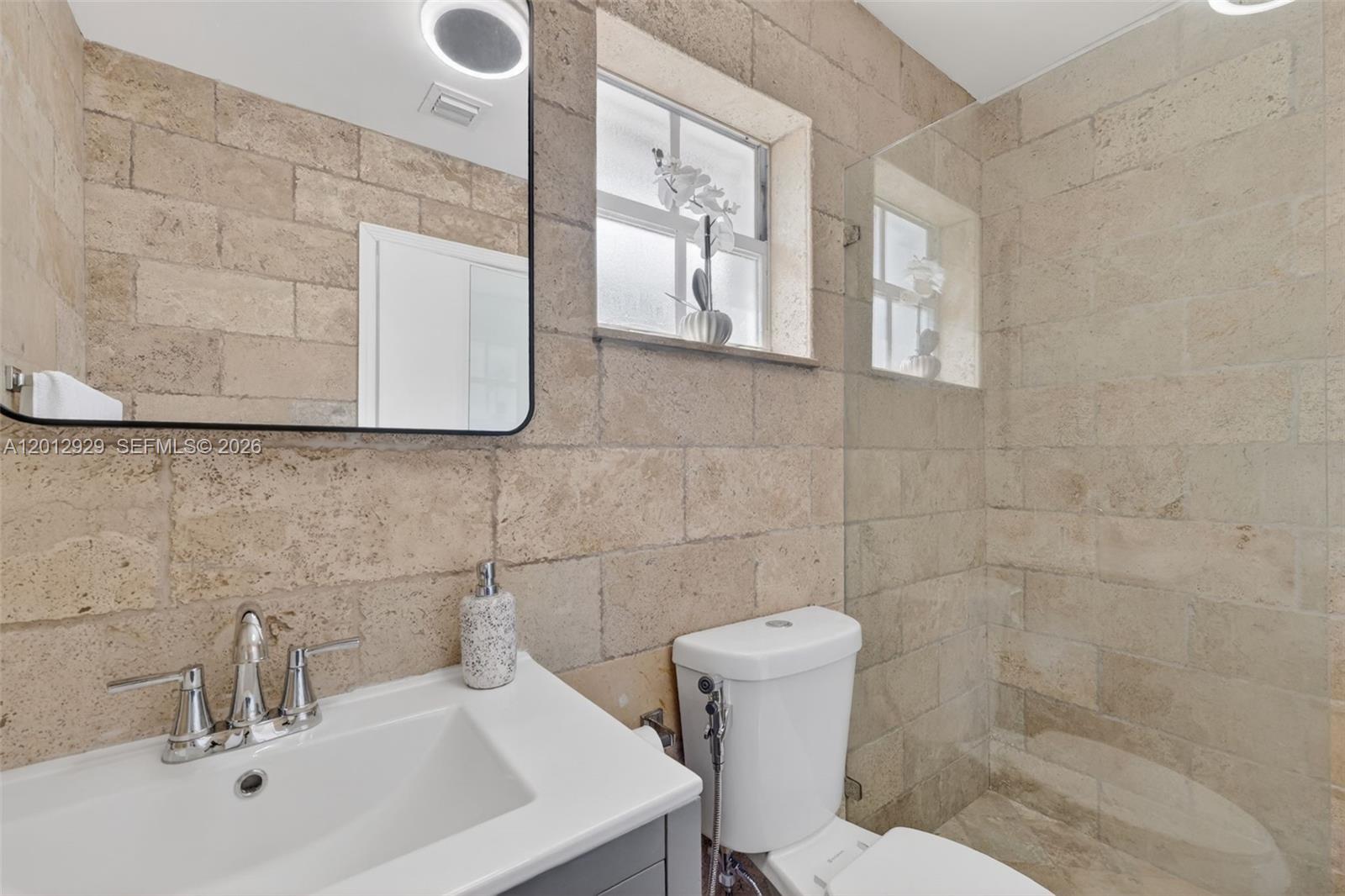 SOUTHWIND POINT - Residential