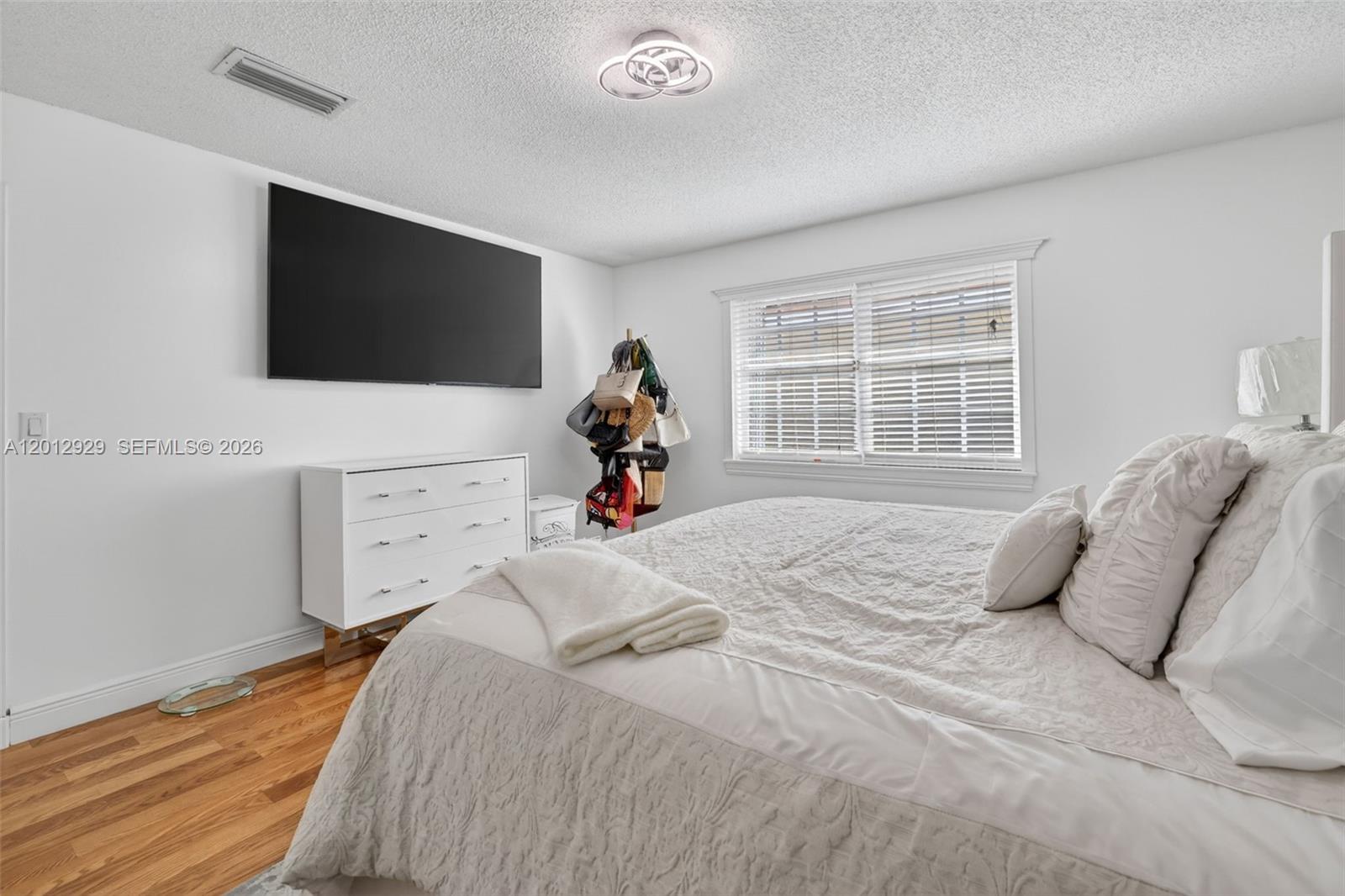 SOUTHWIND POINT - Residential