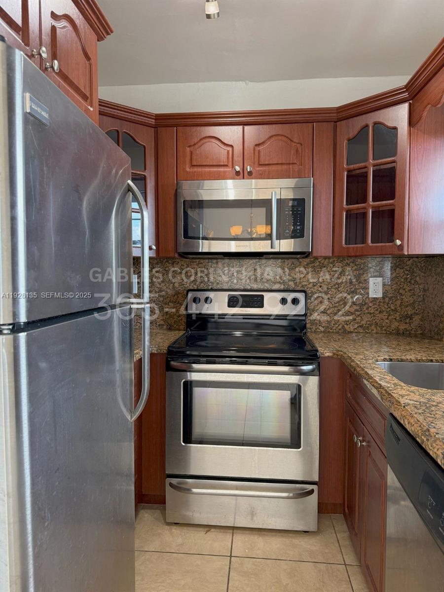 CORAL GABLES DOUGLAS SEC - Residential Lease