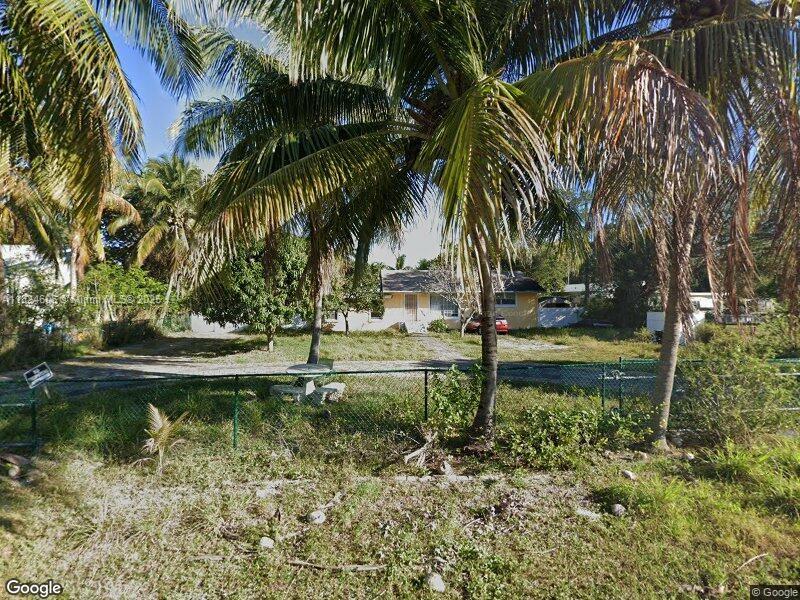 1803 Service Rd, North Palm Beach, FL, 33408/$410,000 1 1803 Service Rd
