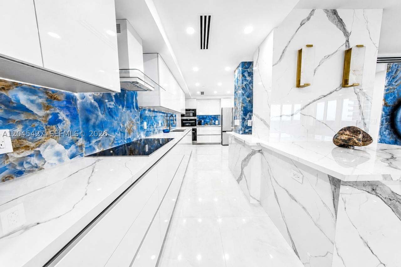1800 S Ocean Dr 3601