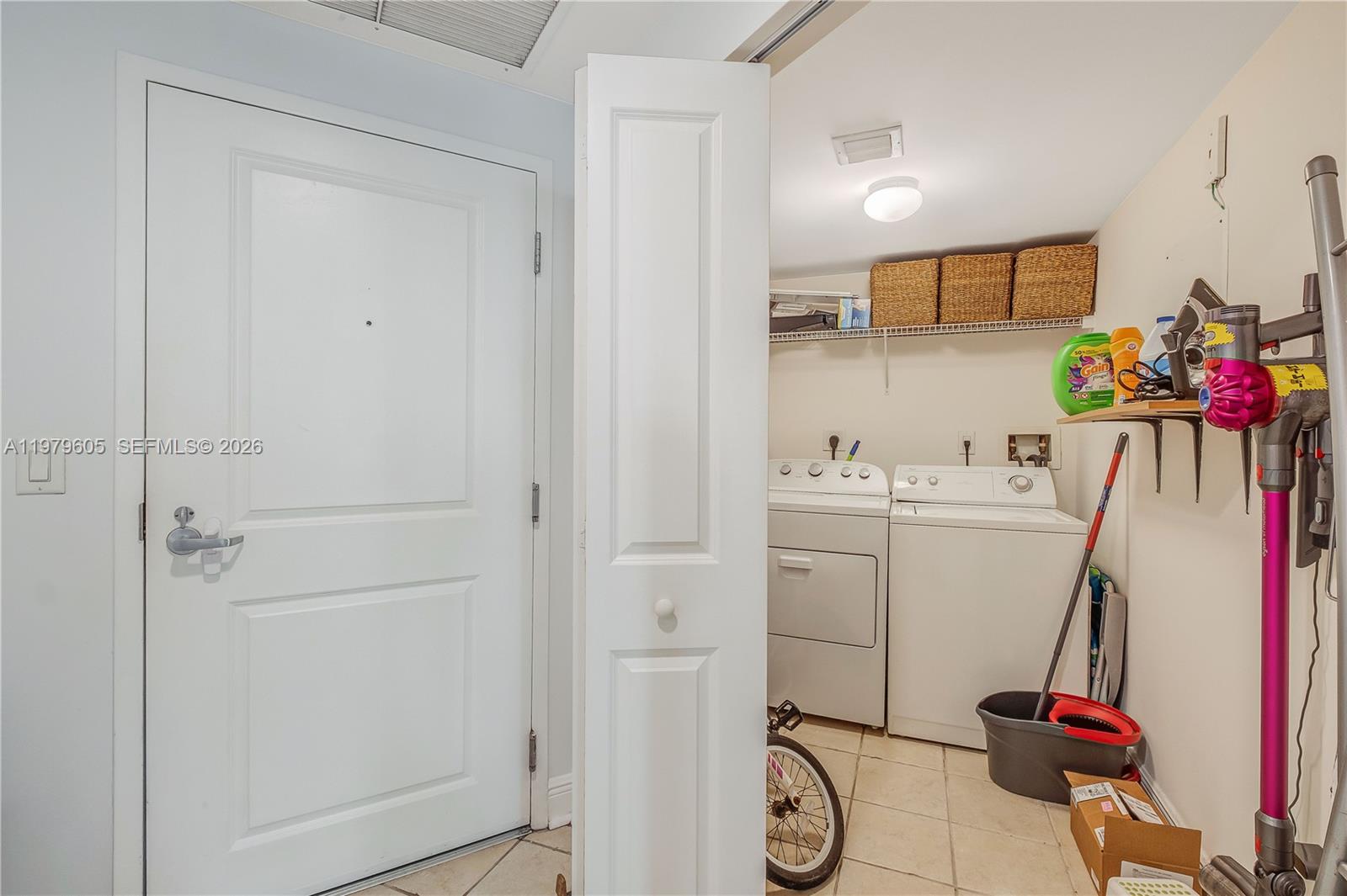 VUE AT BRICKELL CONDO - Residential