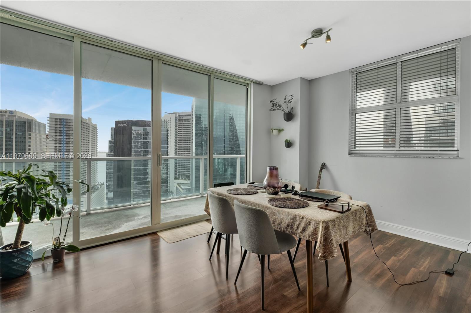 VUE AT BRICKELL CONDO - Residential