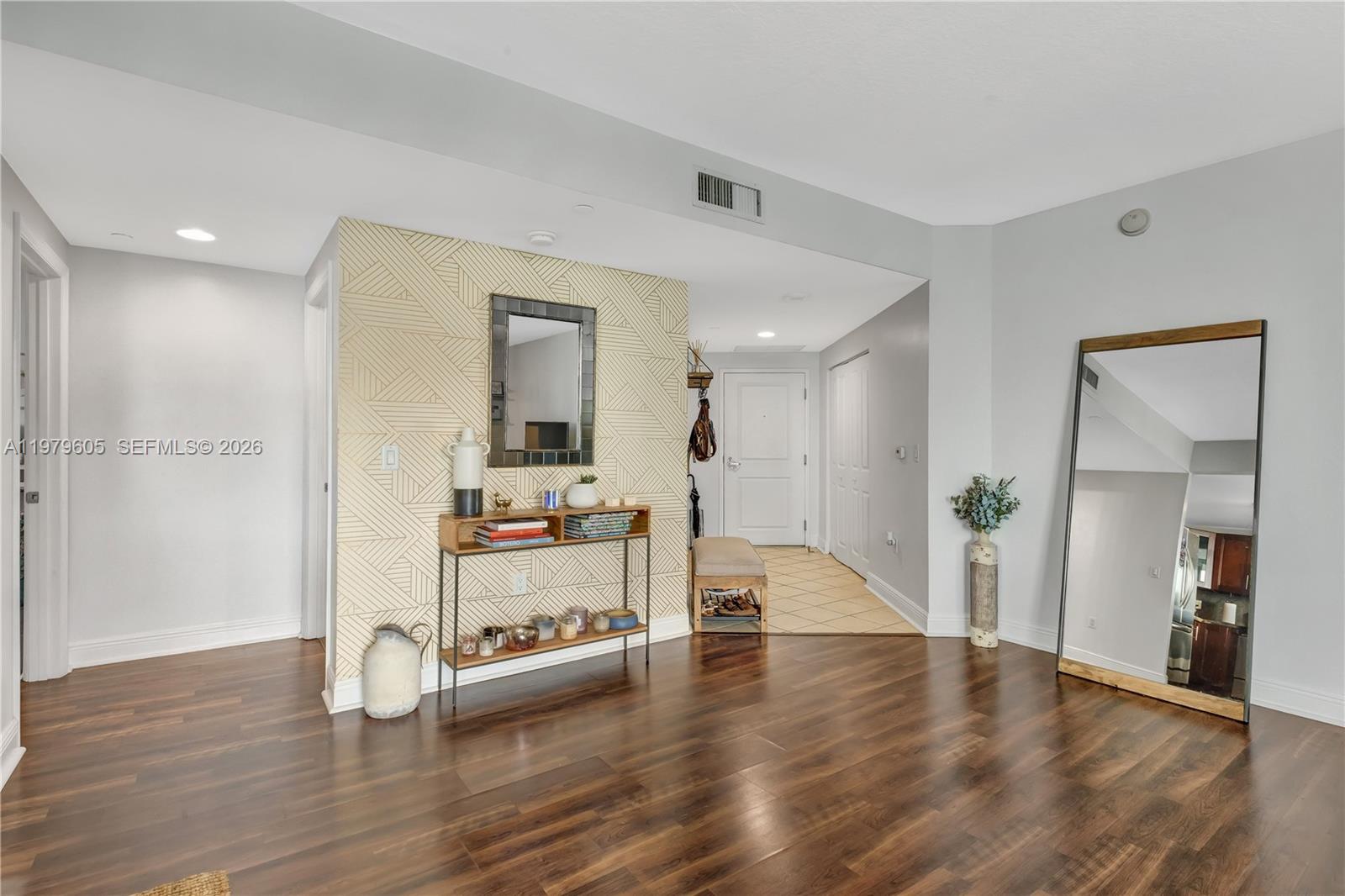 VUE AT BRICKELL CONDO - Residential