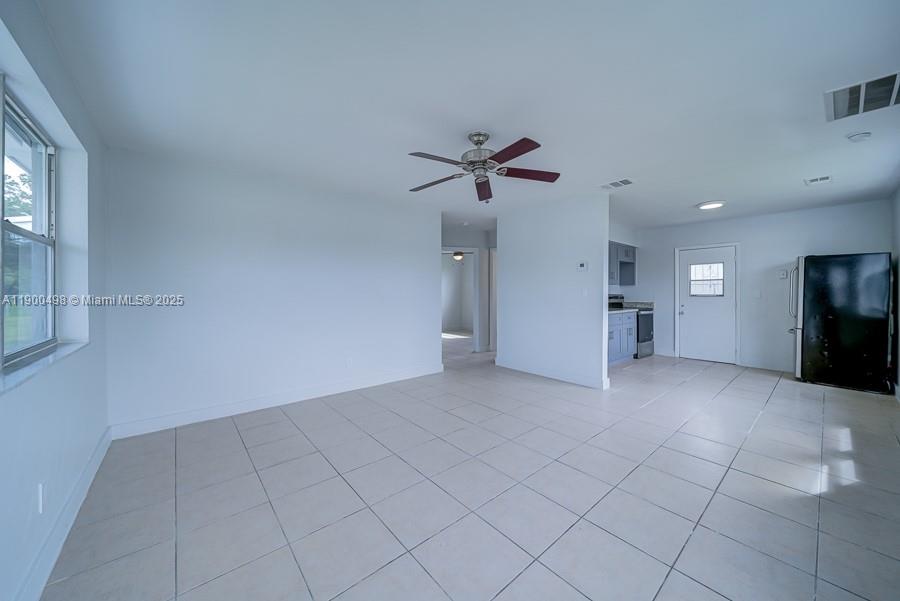 MIAMI GARDENS ESTATES - Residential Lease