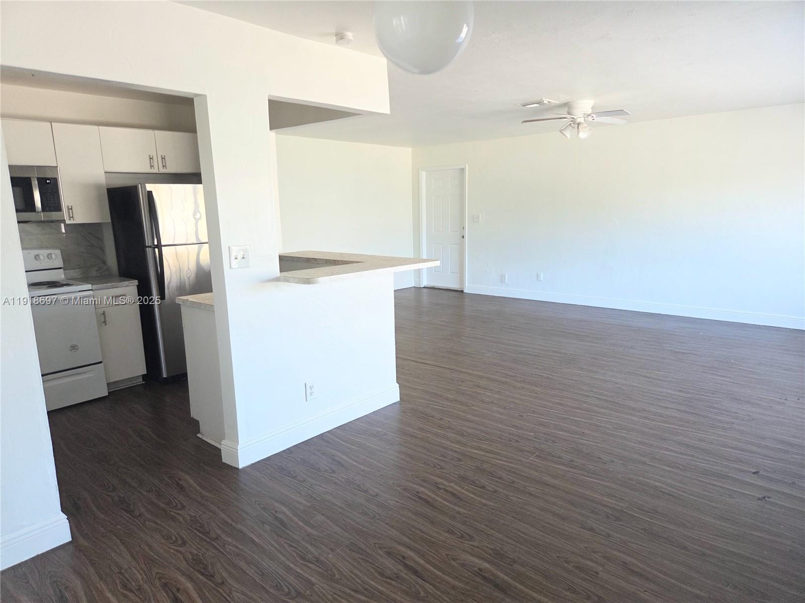 WINDERMERE CONDO NUMBER T - Residential Lease