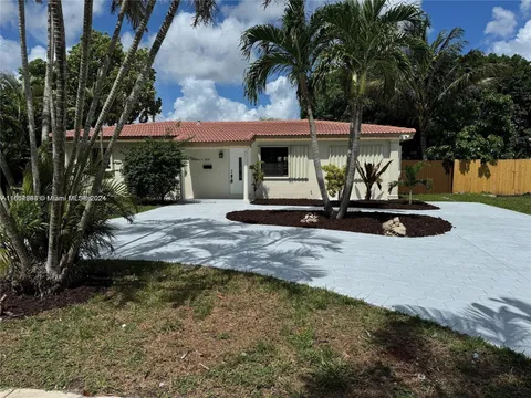 2680 SW 64th Ter, Miramar, FL 33023 - MLS#: A11662286