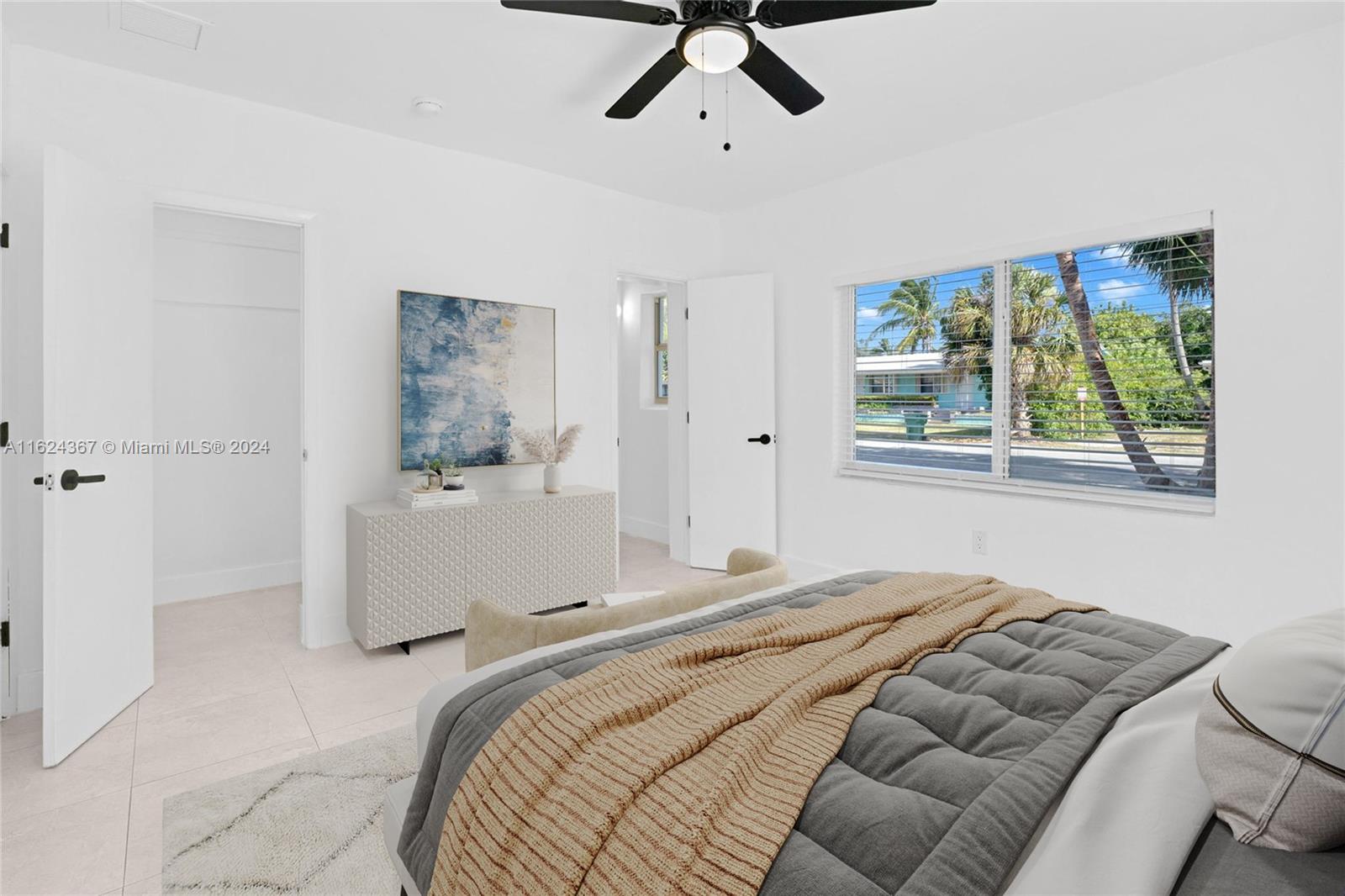 BISCAYNE SHORES UNIT 4 - Residential