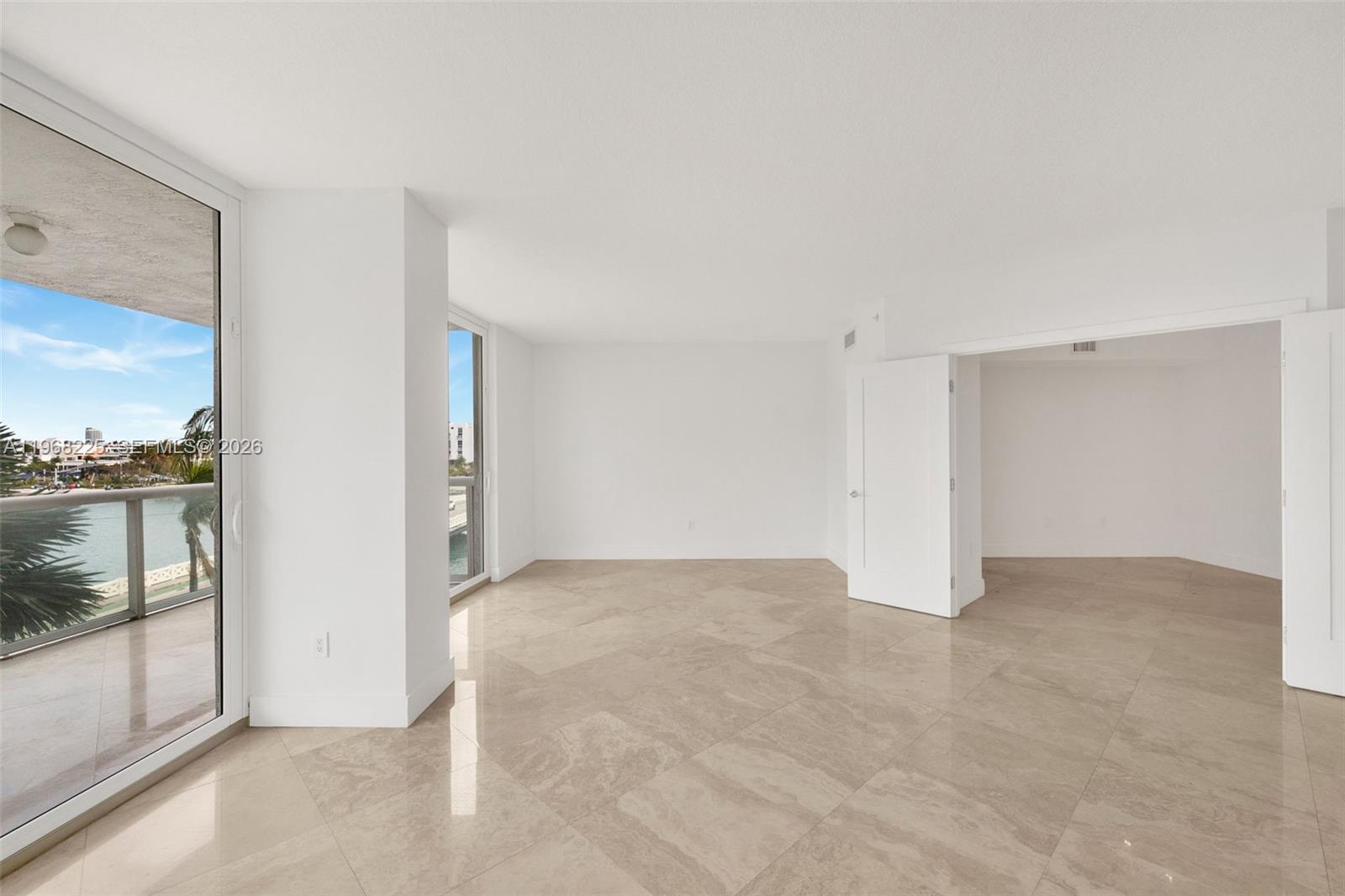 THE GRAND VENETIAN CONDO - Residential