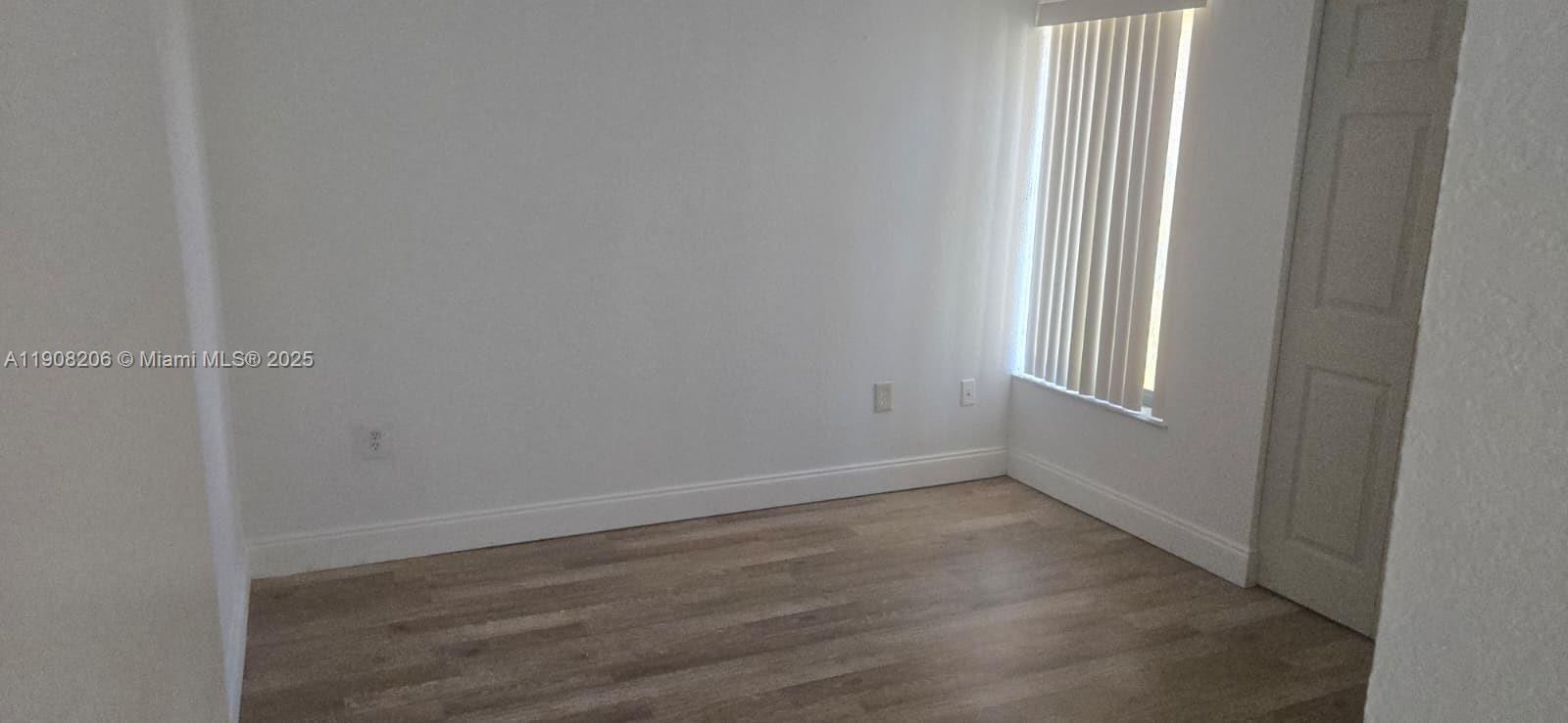 KENDALE WOODS NORTH CONDO - Residential Lease