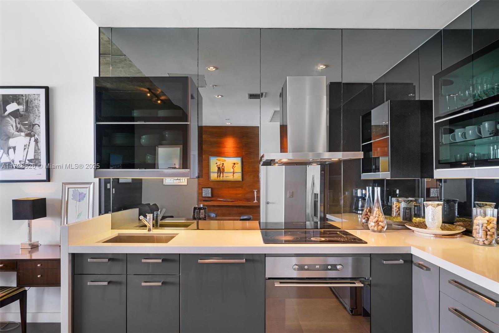 THE PAVILION CONDO - Residential