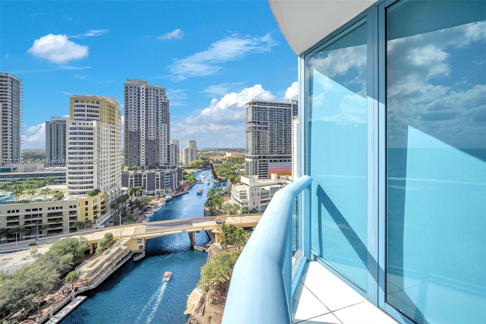 LAS OLAS RIVER HOUSE COND - Residential