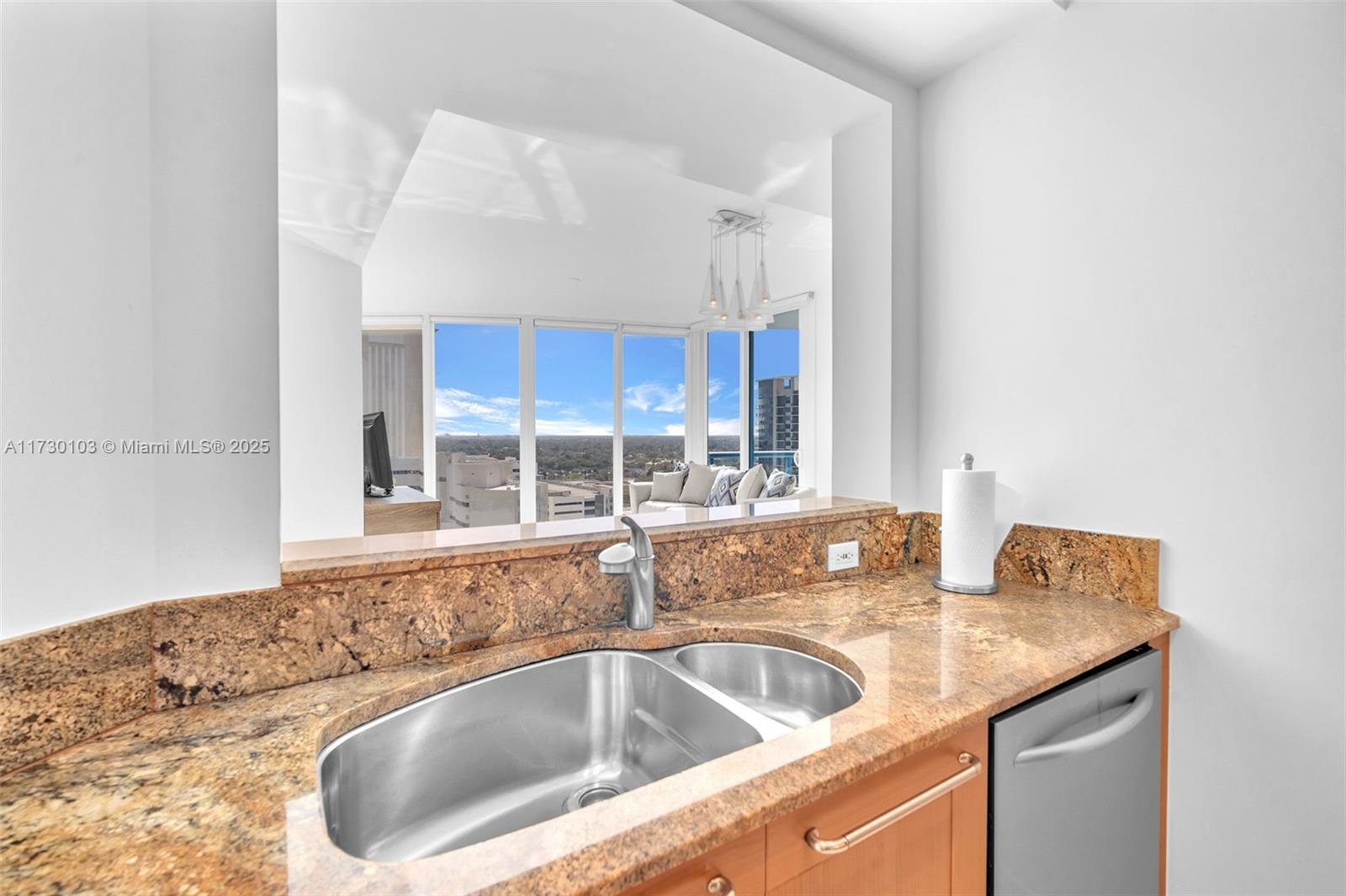 LAS OLAS RIVER HOUSE COND - Residential