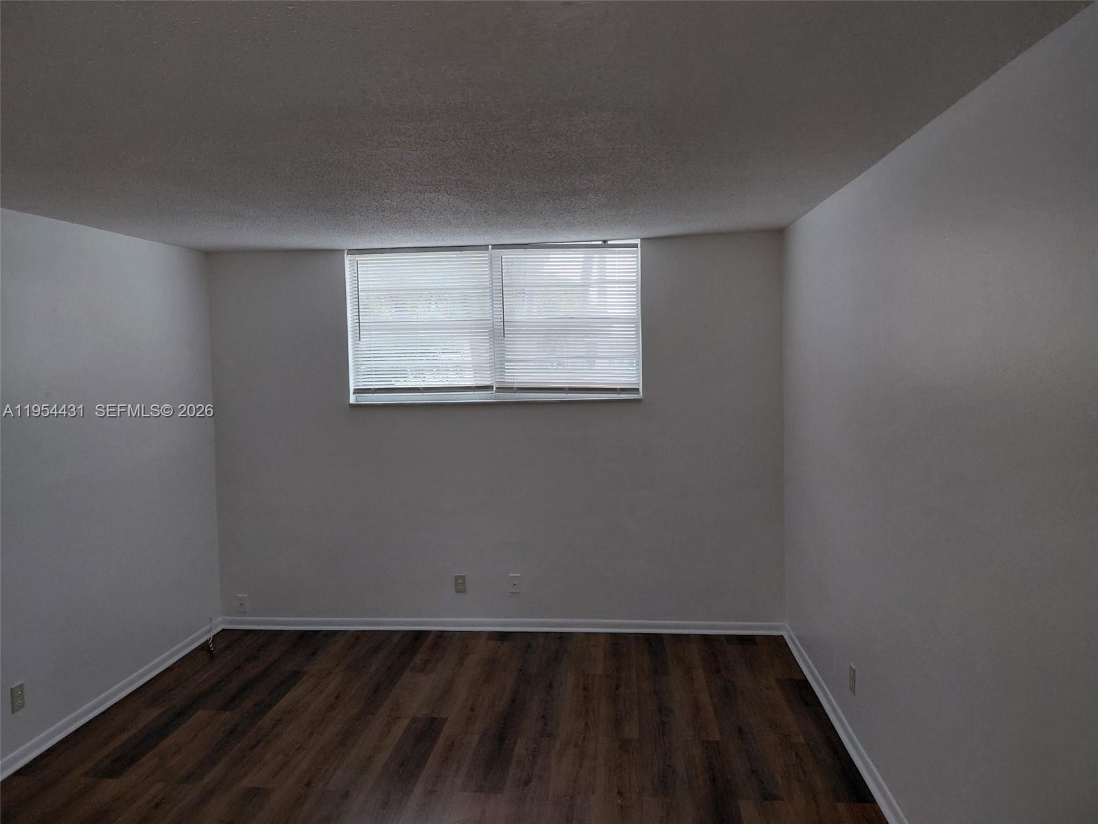 TURF CONDO - Residential