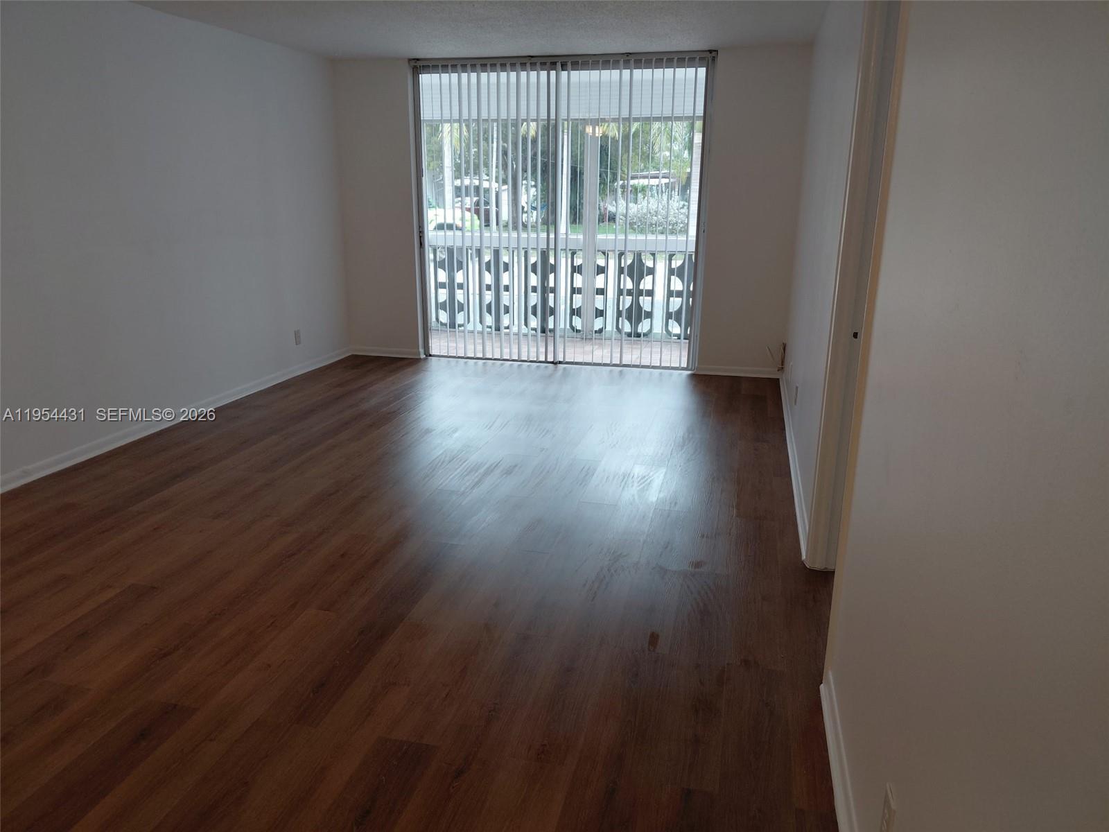 TURF CONDO - Residential