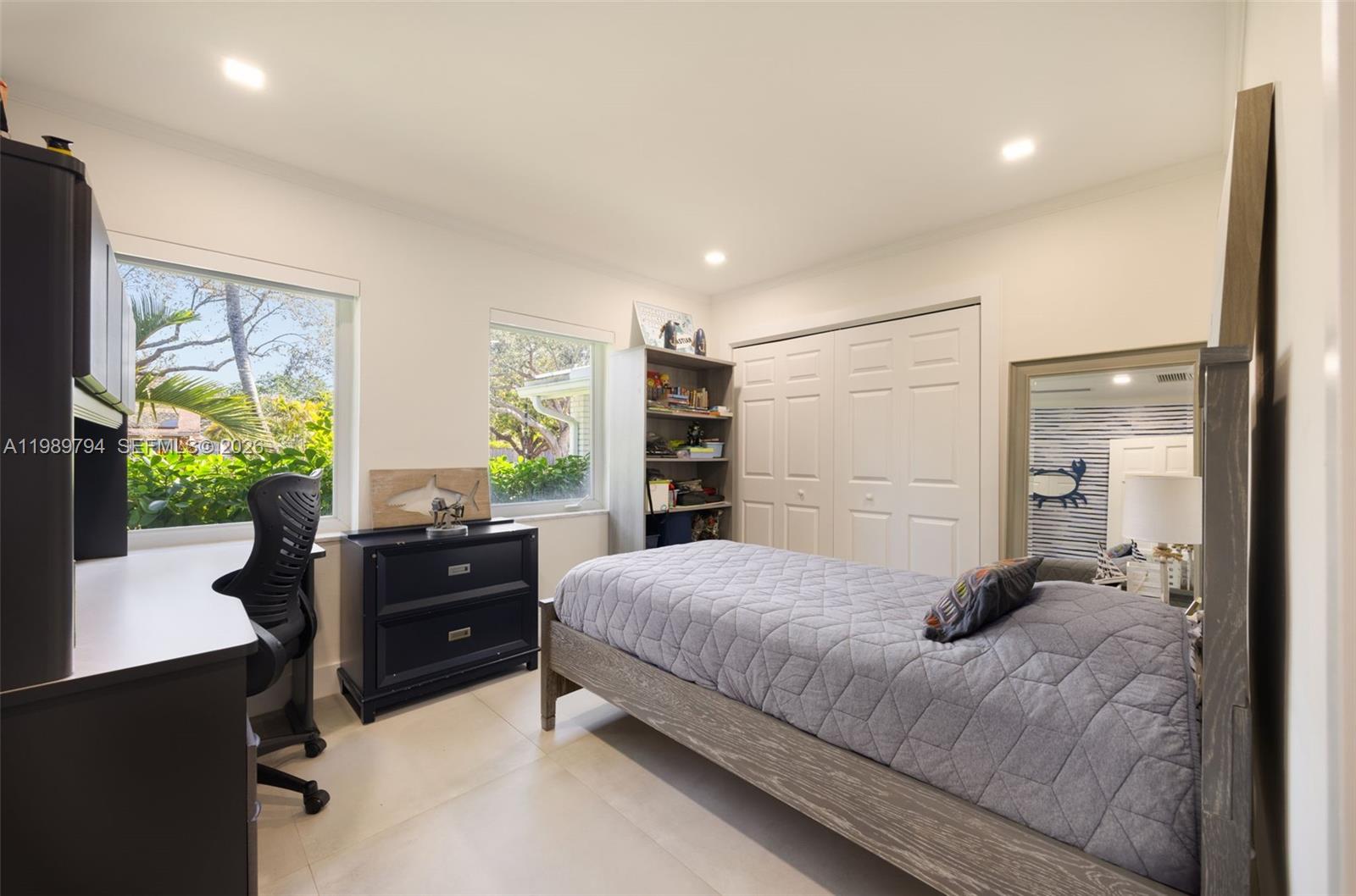 PINEWOOD ESTATES SECOND A - Residential