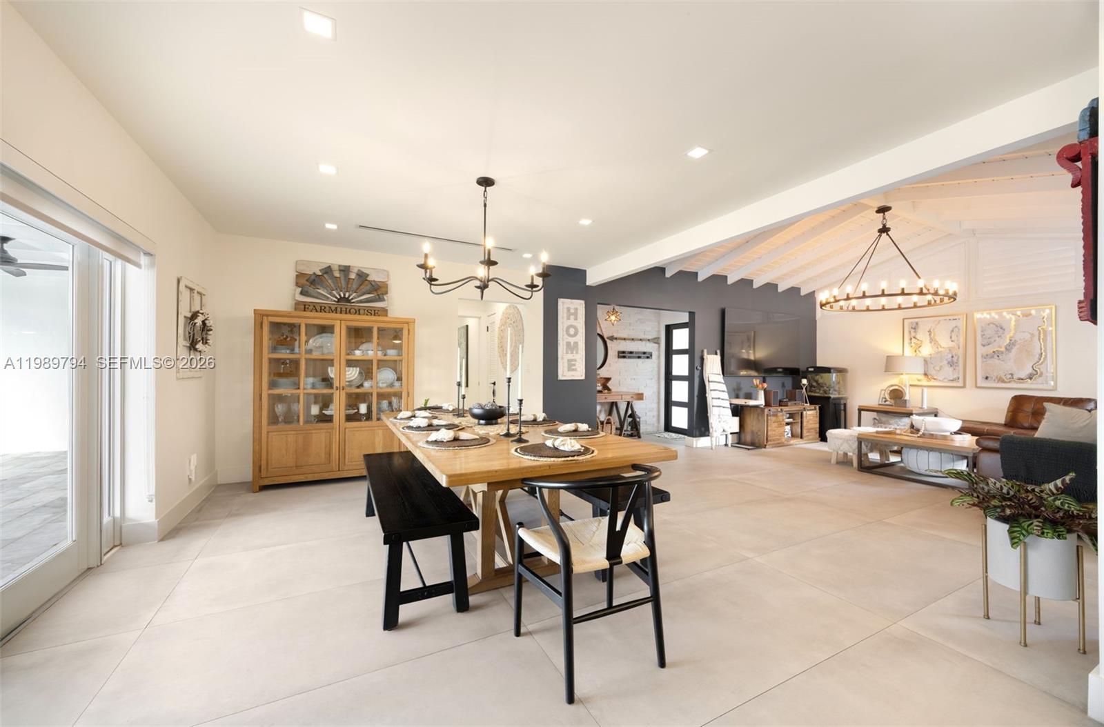 PINEWOOD ESTATES SECOND A - Residential