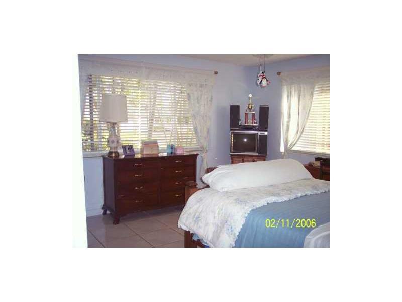 PLANTATION GARDENS 3RD - Residential