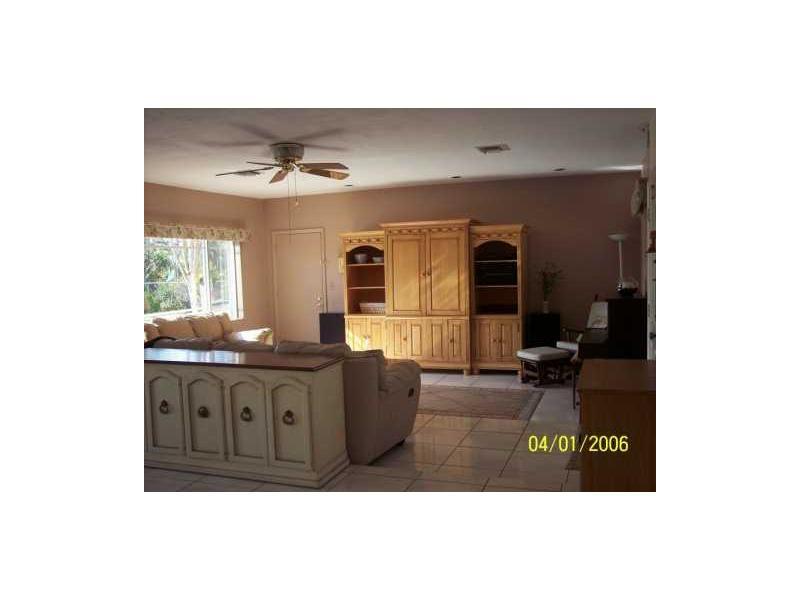 PLANTATION GARDENS 3RD - Residential