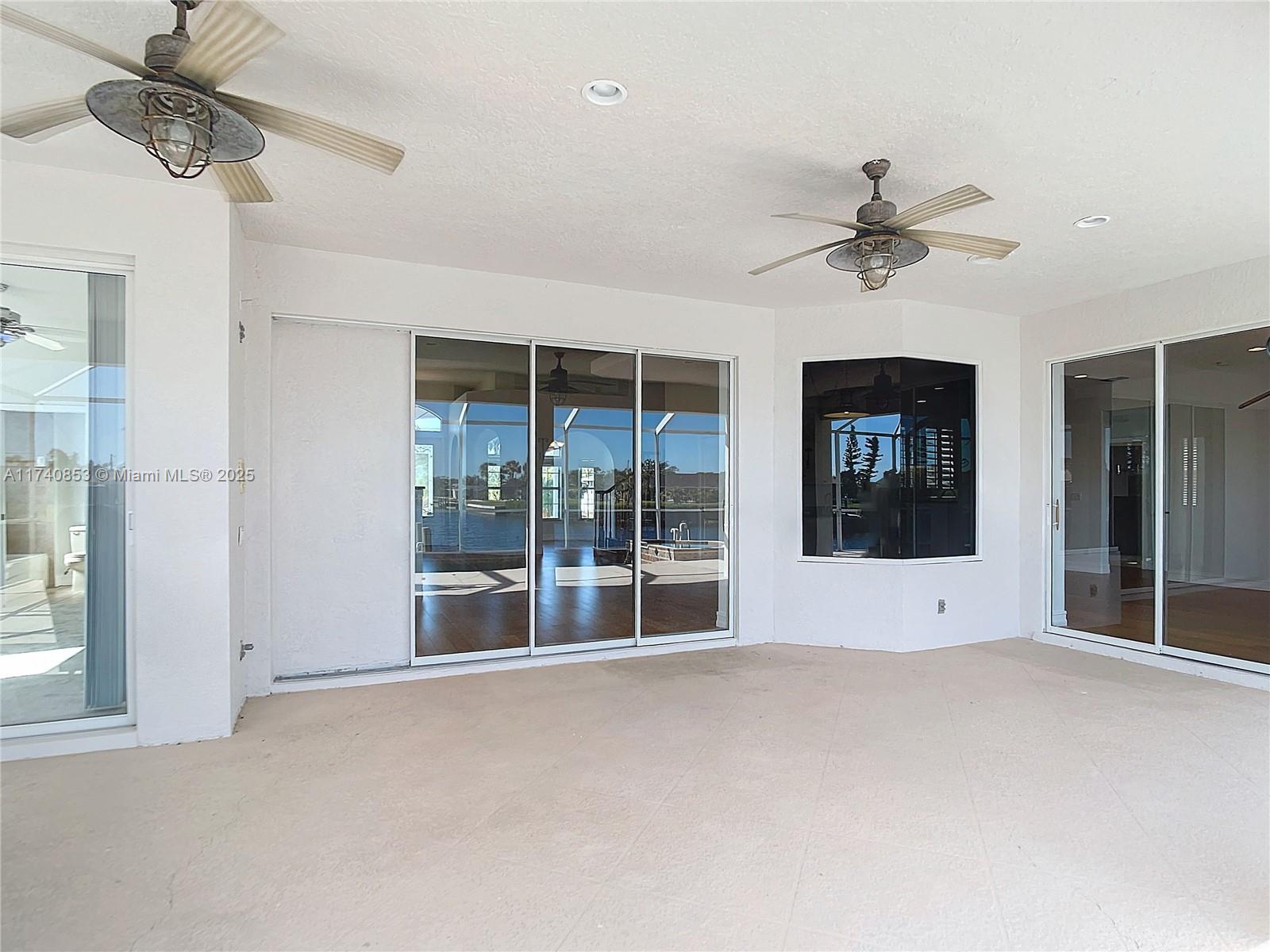 Port Charlotte - Residential