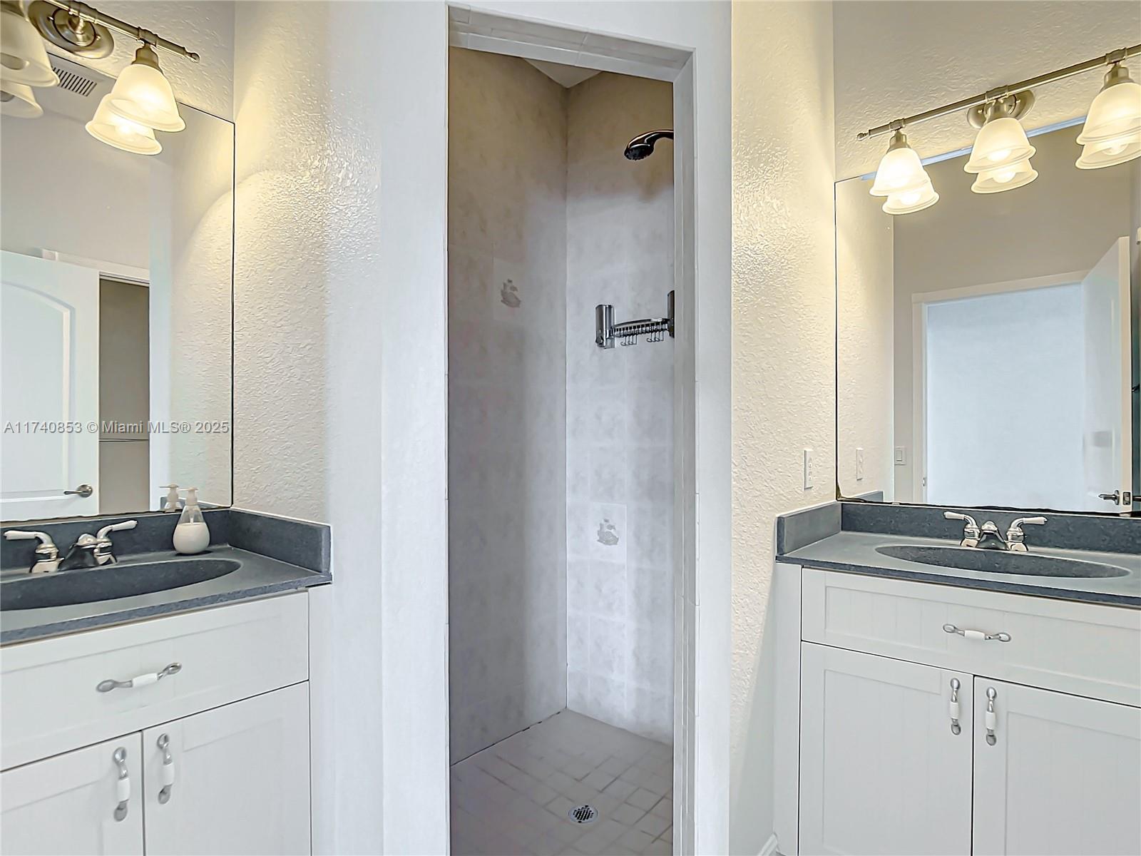 Port Charlotte - Residential