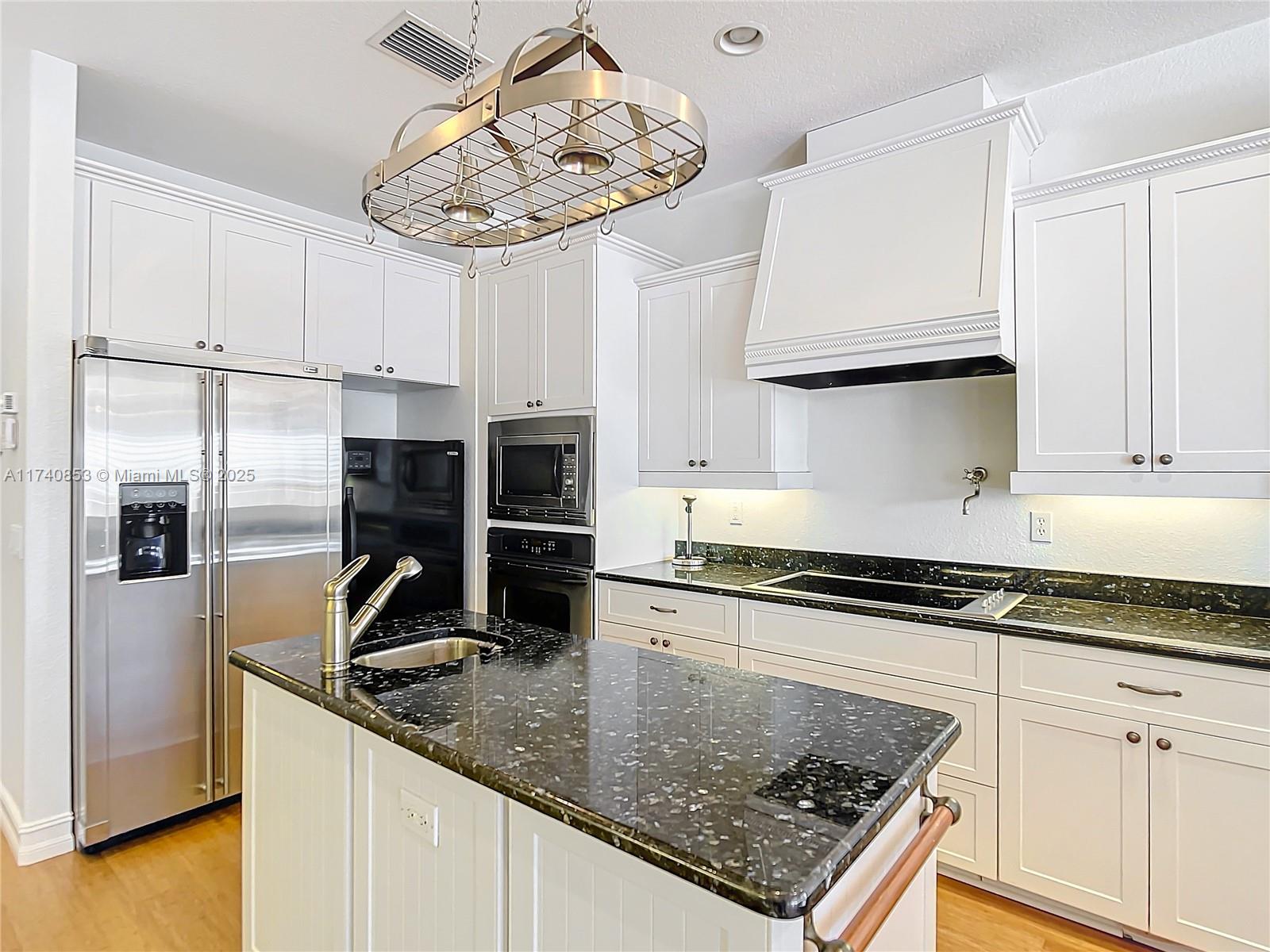 Port Charlotte - Residential