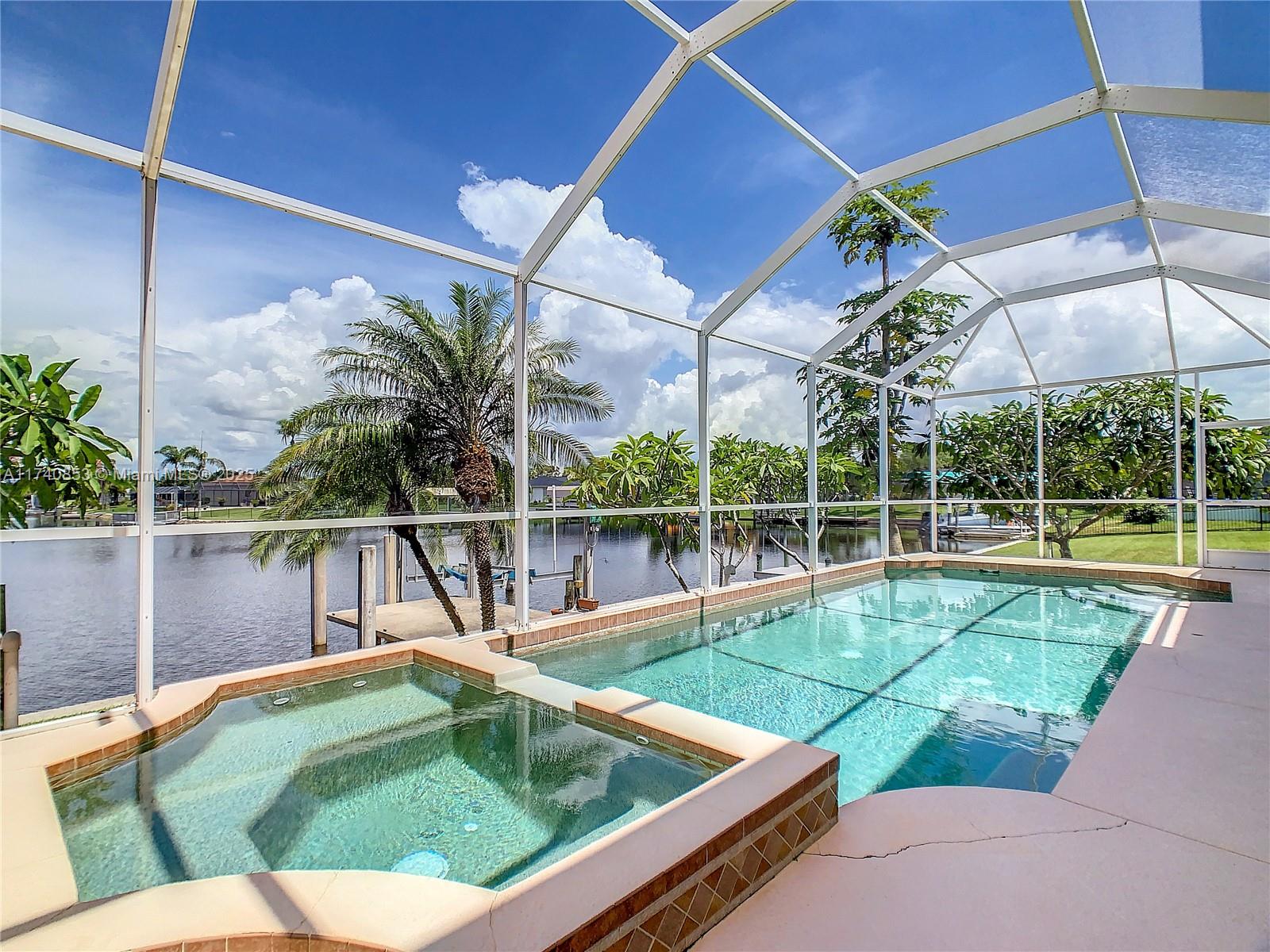 Port Charlotte - Residential