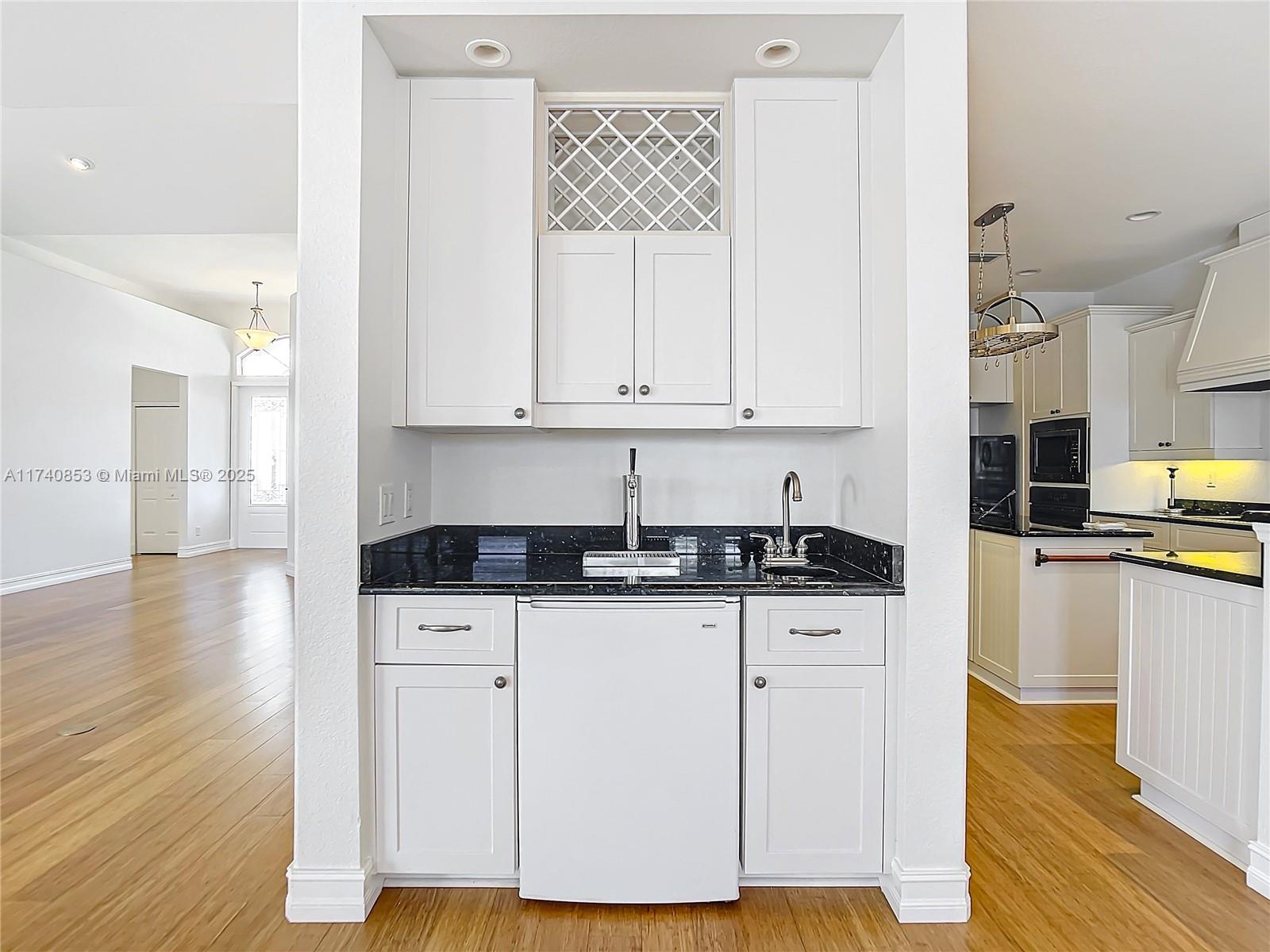 Port Charlotte - Residential