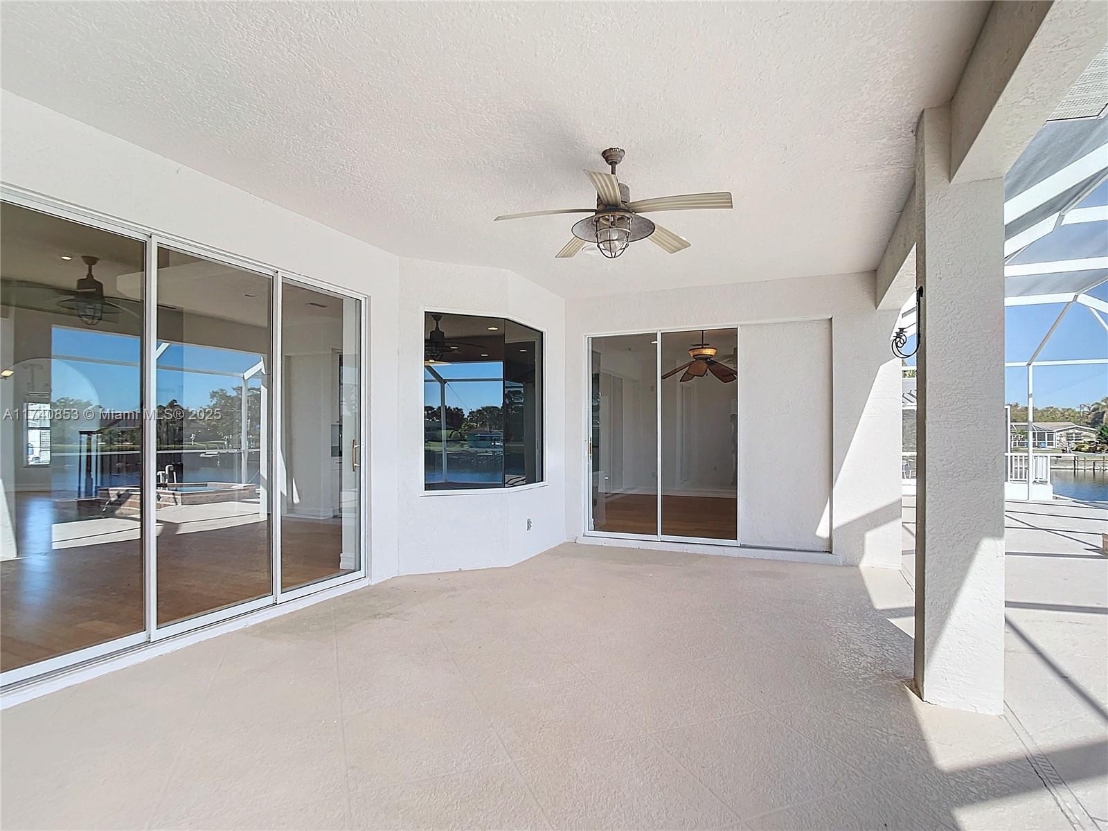 Port Charlotte - Residential