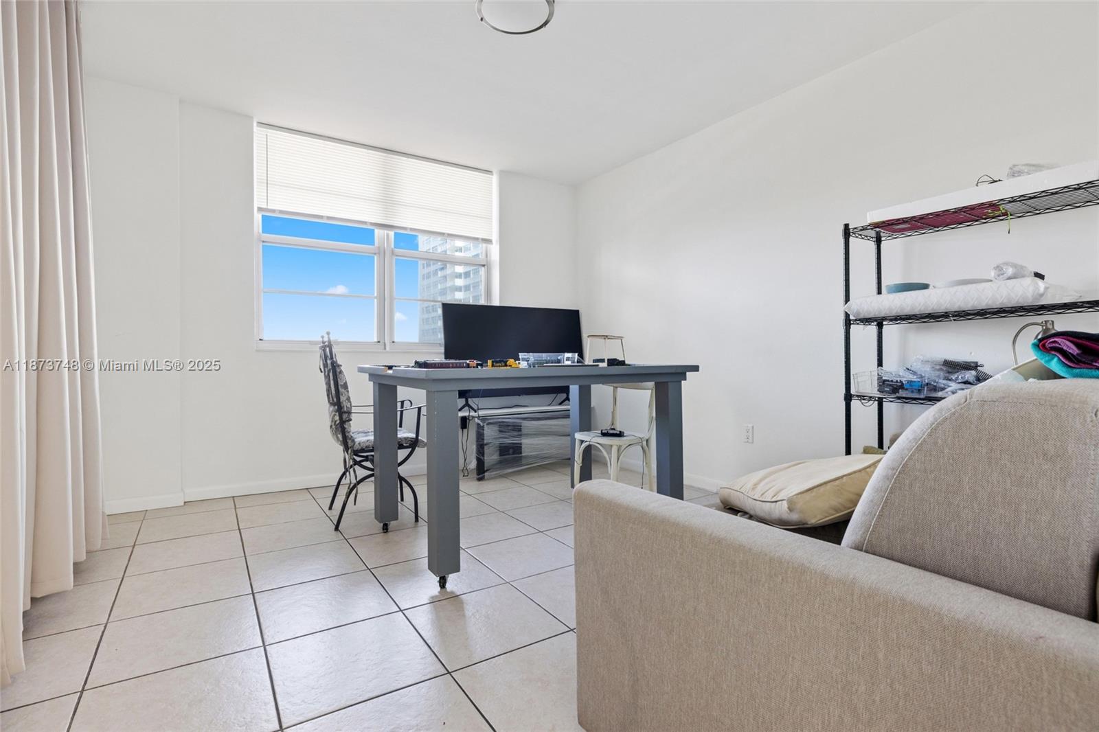 CORINTHIAN CONDO - Residential