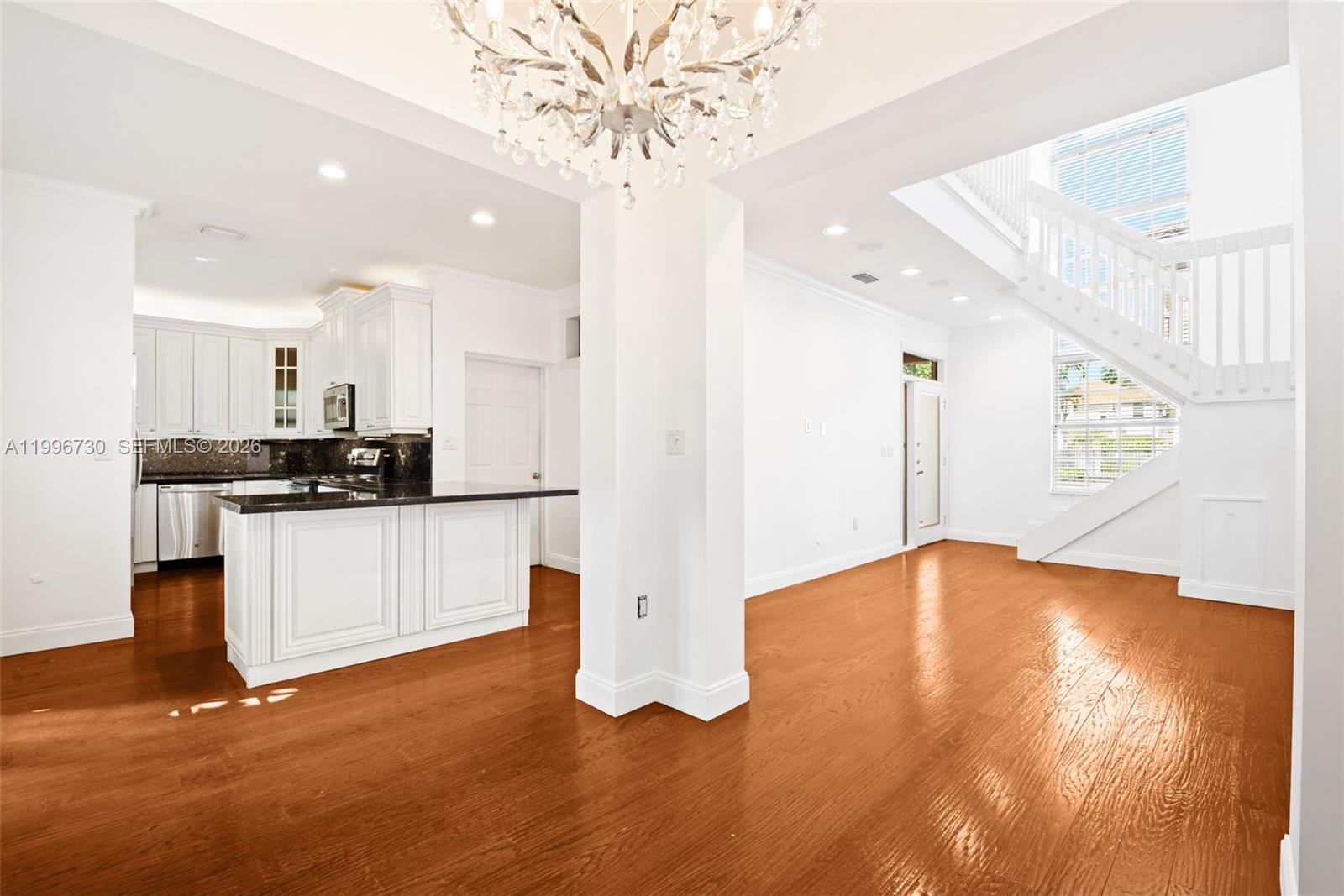 GROVE WALK TOWNHOMES COND - Residential